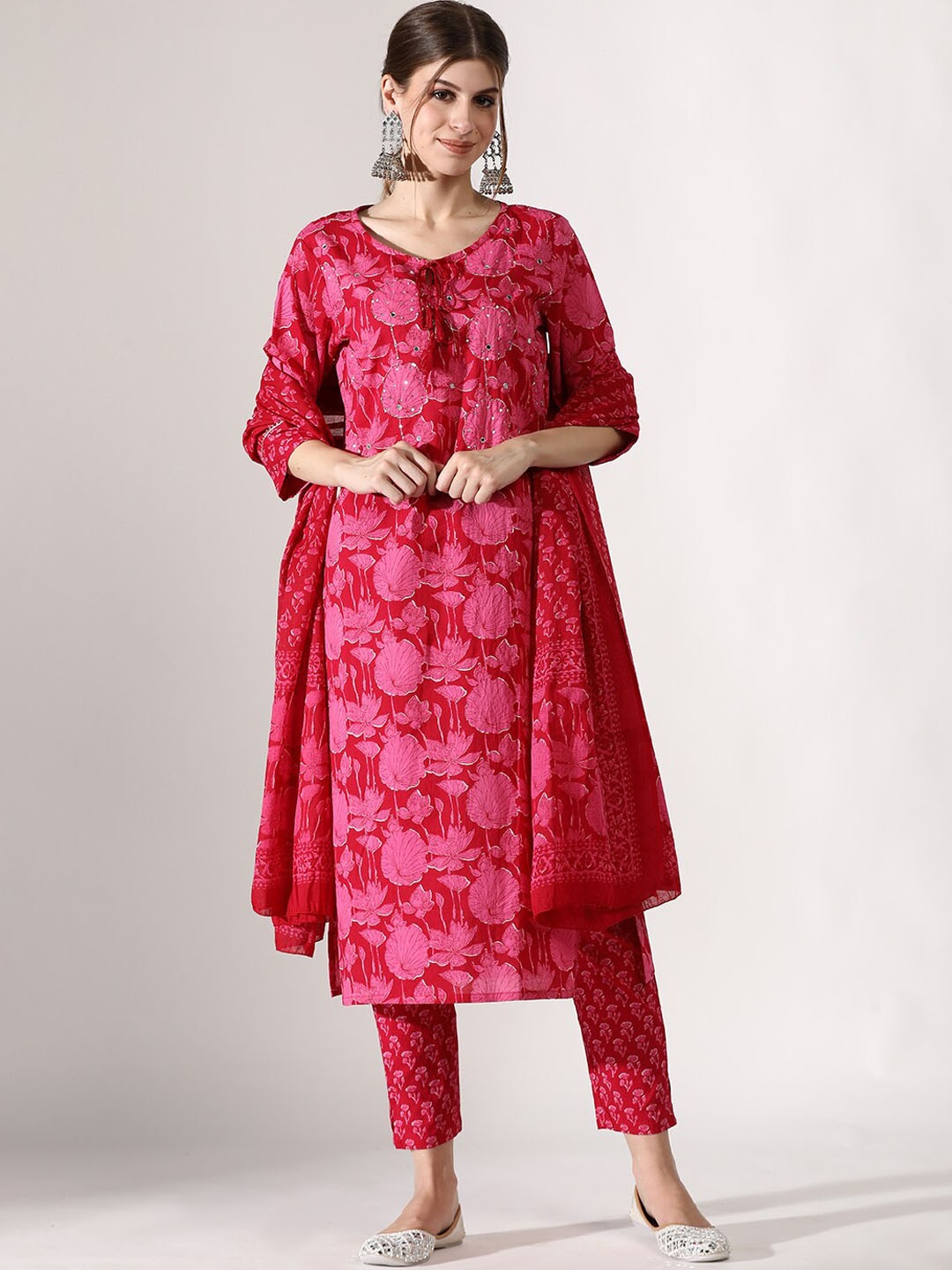 

Anouk V-Neck Floral Printed Thread Work Pure Cotton Straight Kurta with Trousers & Dupatta, Fuchsia