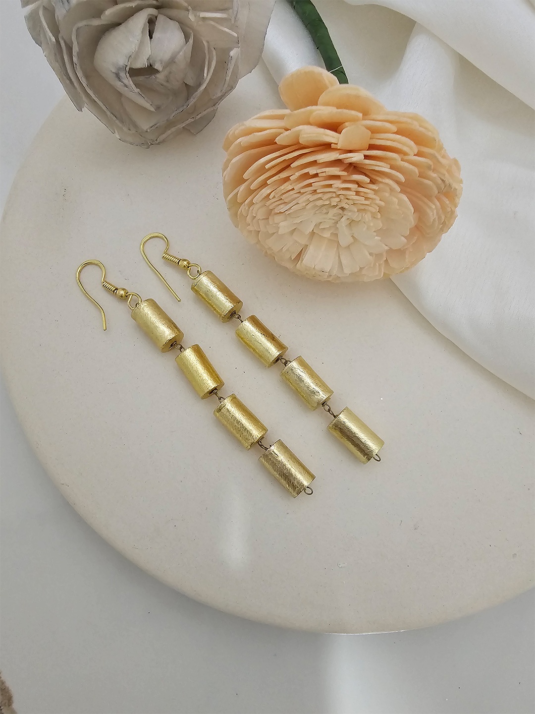 

Binnis Wardrobe Earrings, Gold