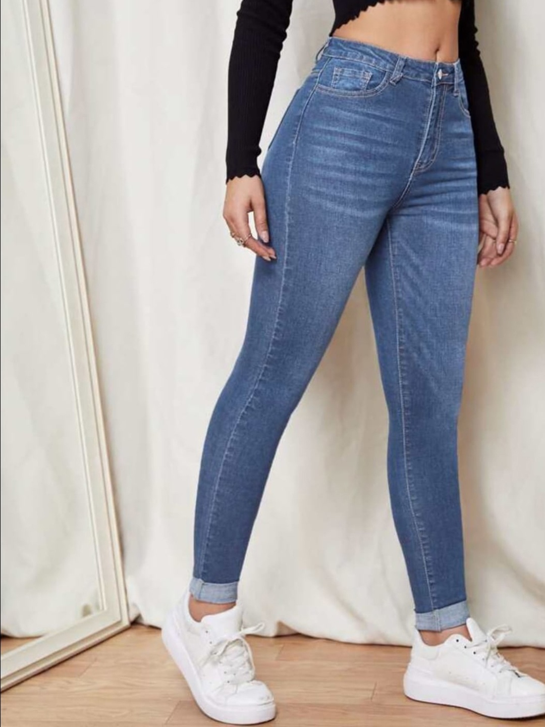 

BLACK SCISSOR Women Skinny Fit High-Rise Light Fade Stretchable Jeans, Blue
