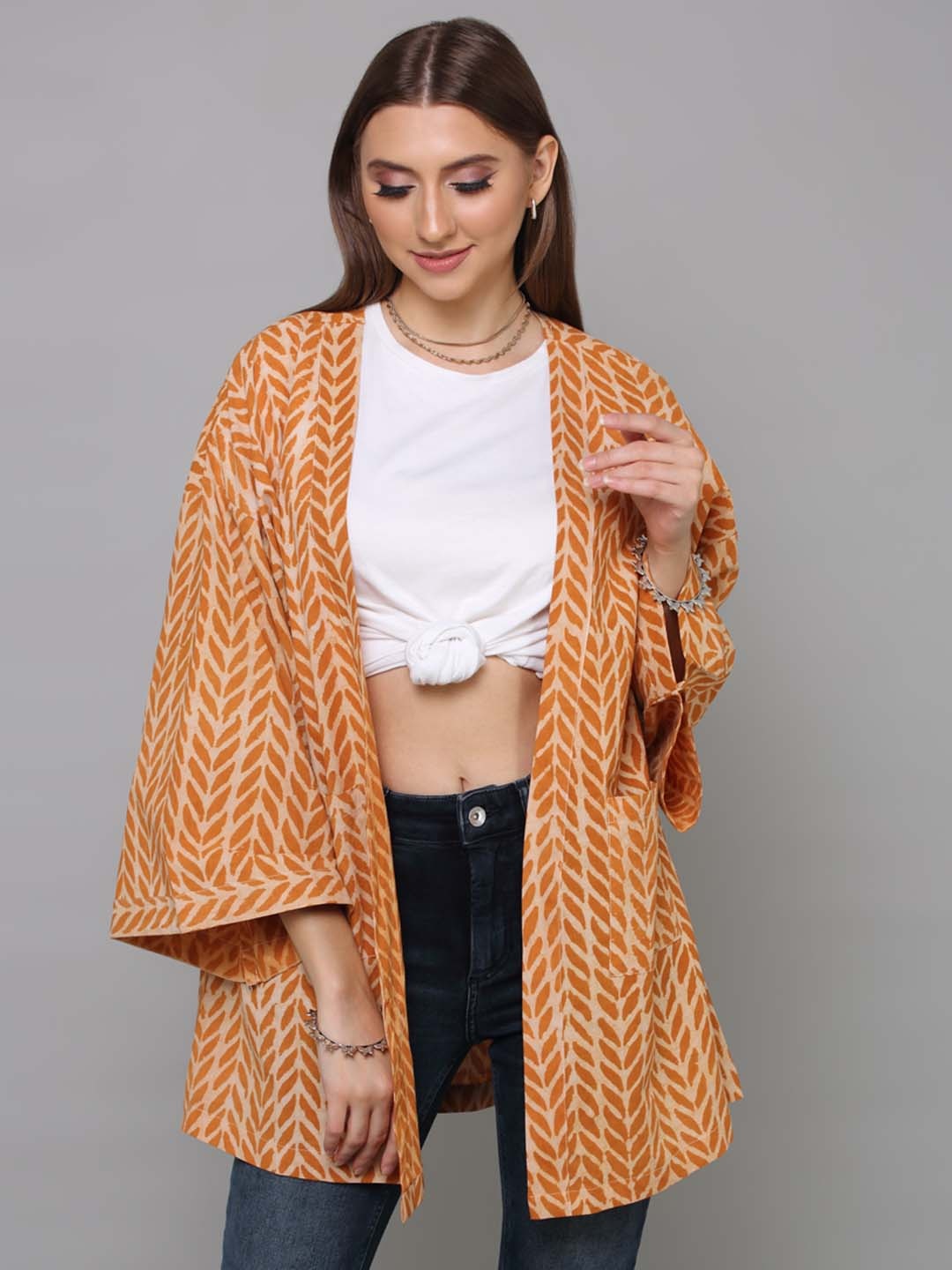 

aturabi Women Printed Shrug, Mustard