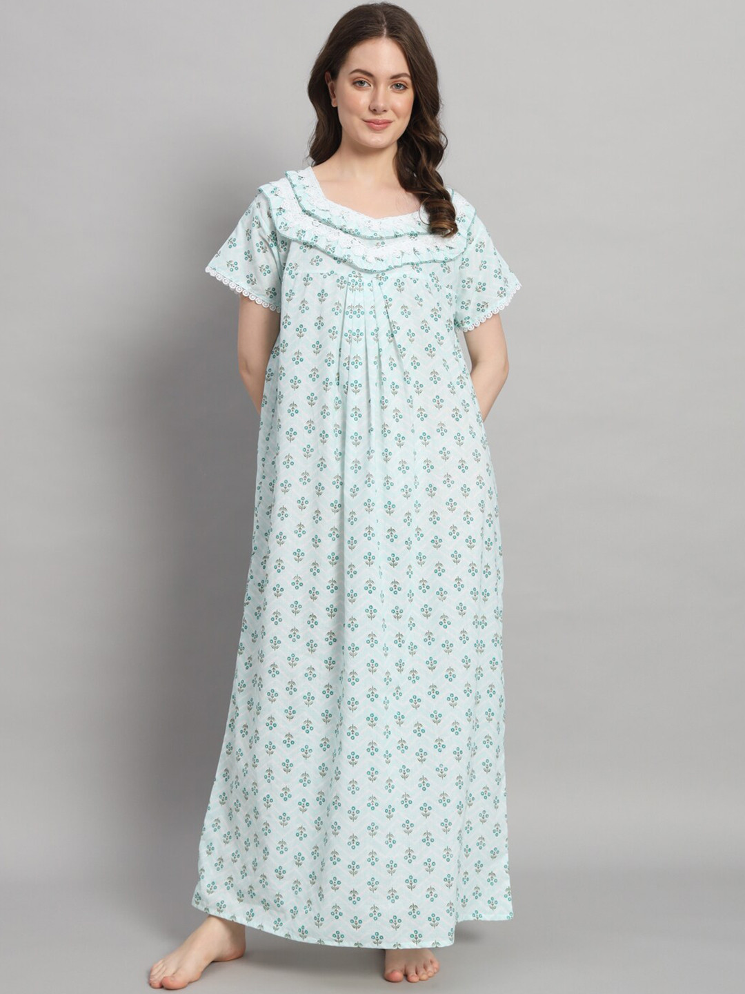 

SEPHANI Floral Printed Square Neck Pure Cotton Maxi Nightdress, Green