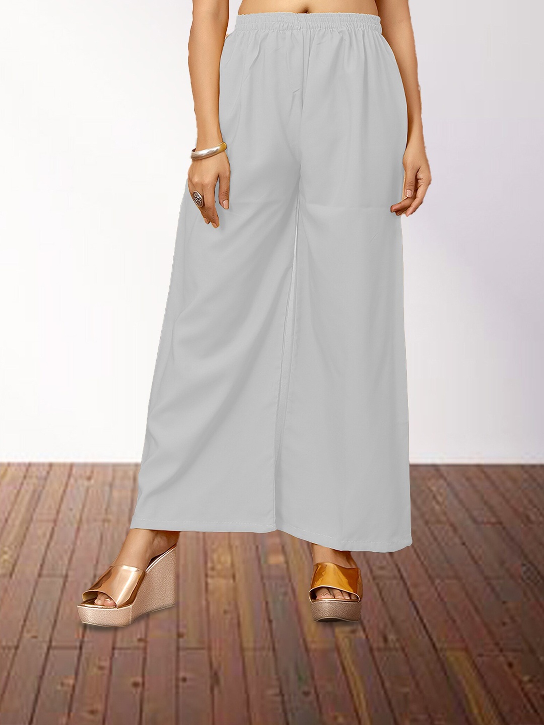 

N N ENTERPRISE Women Crepe Straight Palazzos, White