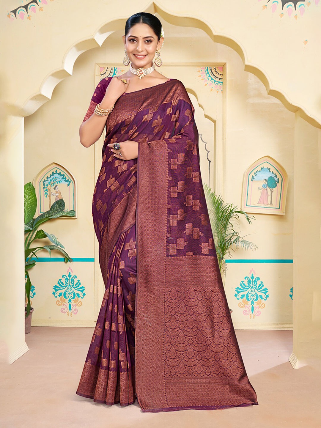 

Ishin Ethnic Motifs Saree, Purple