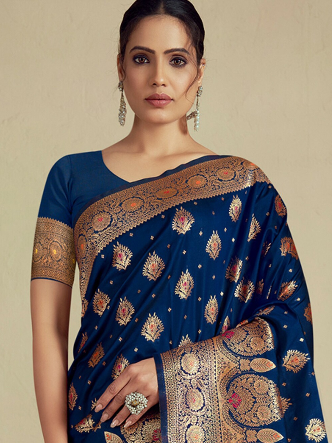 

Ishin Woven Design Zari Saree, Blue