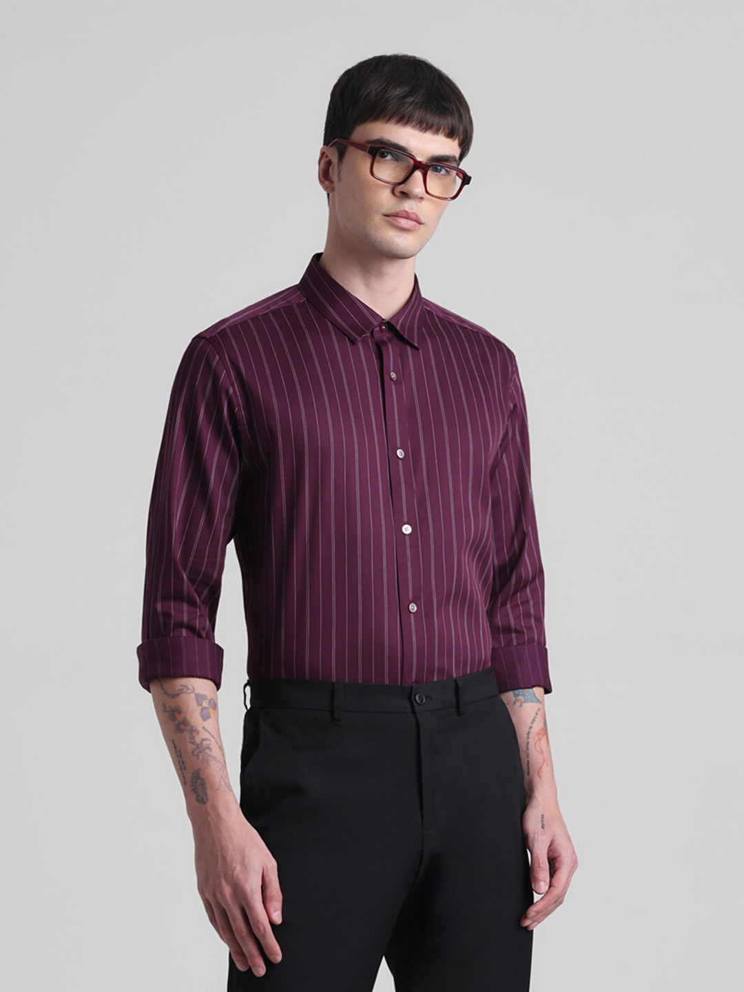 

Jack & Jones Men Slim Fit Opaque Striped Casual Shirt, Purple