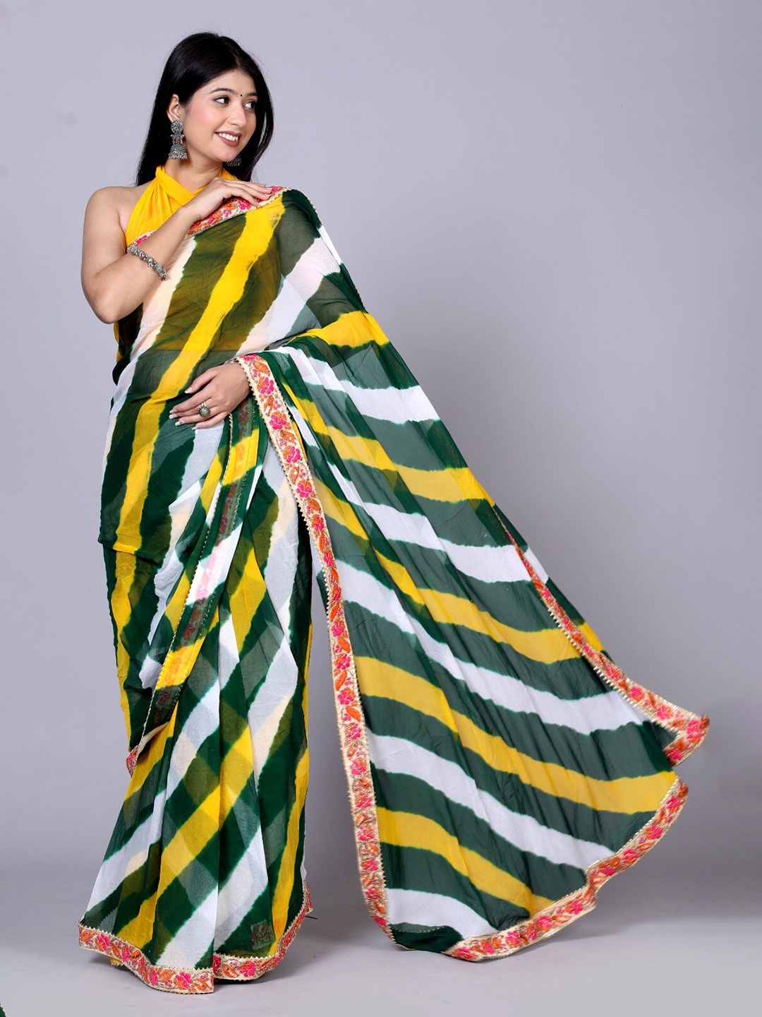 

VL SAREES Leheriya Embroidered Pure Chiffon Block Print Saree, Green