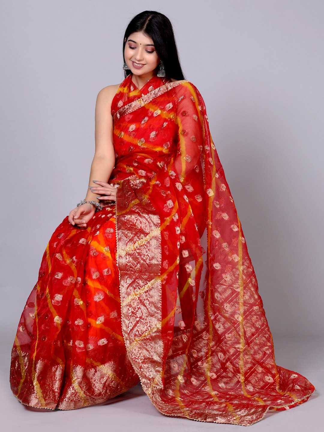

VL SAREES Woven Design Zari Pure Chiffon Block Print Saree, Red