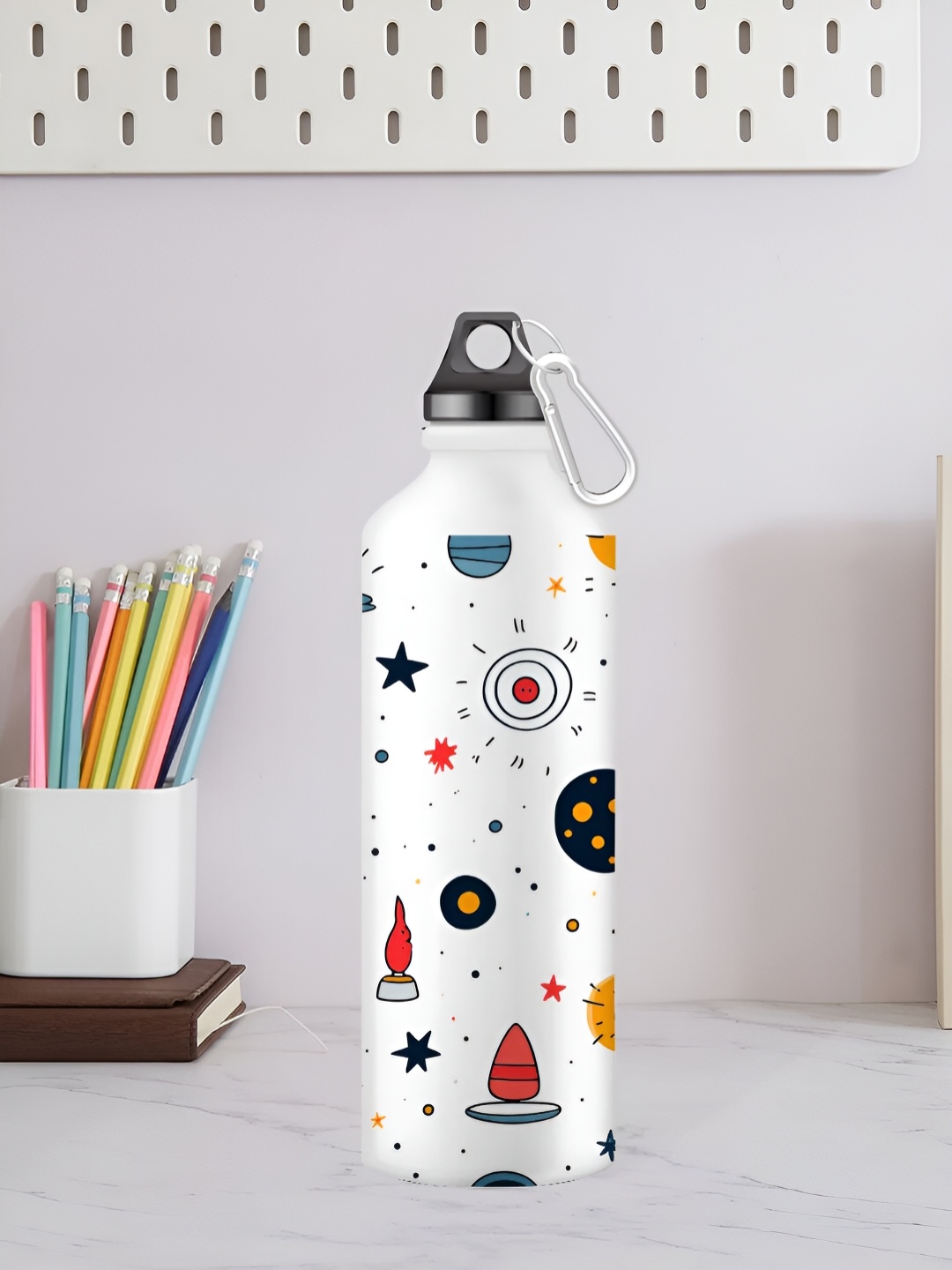 

DecorTwist White & Black Abstract Printed Stainless Steel Water Bottle 500 ml