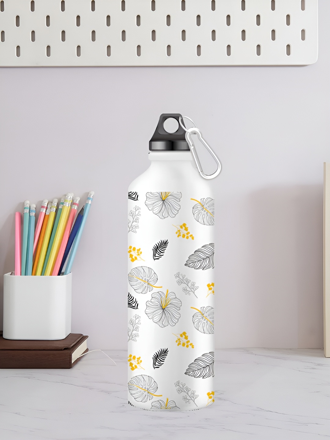 

DecorTwist White & Black Floral Printed Stainless Steel Water Bottle 500 ml