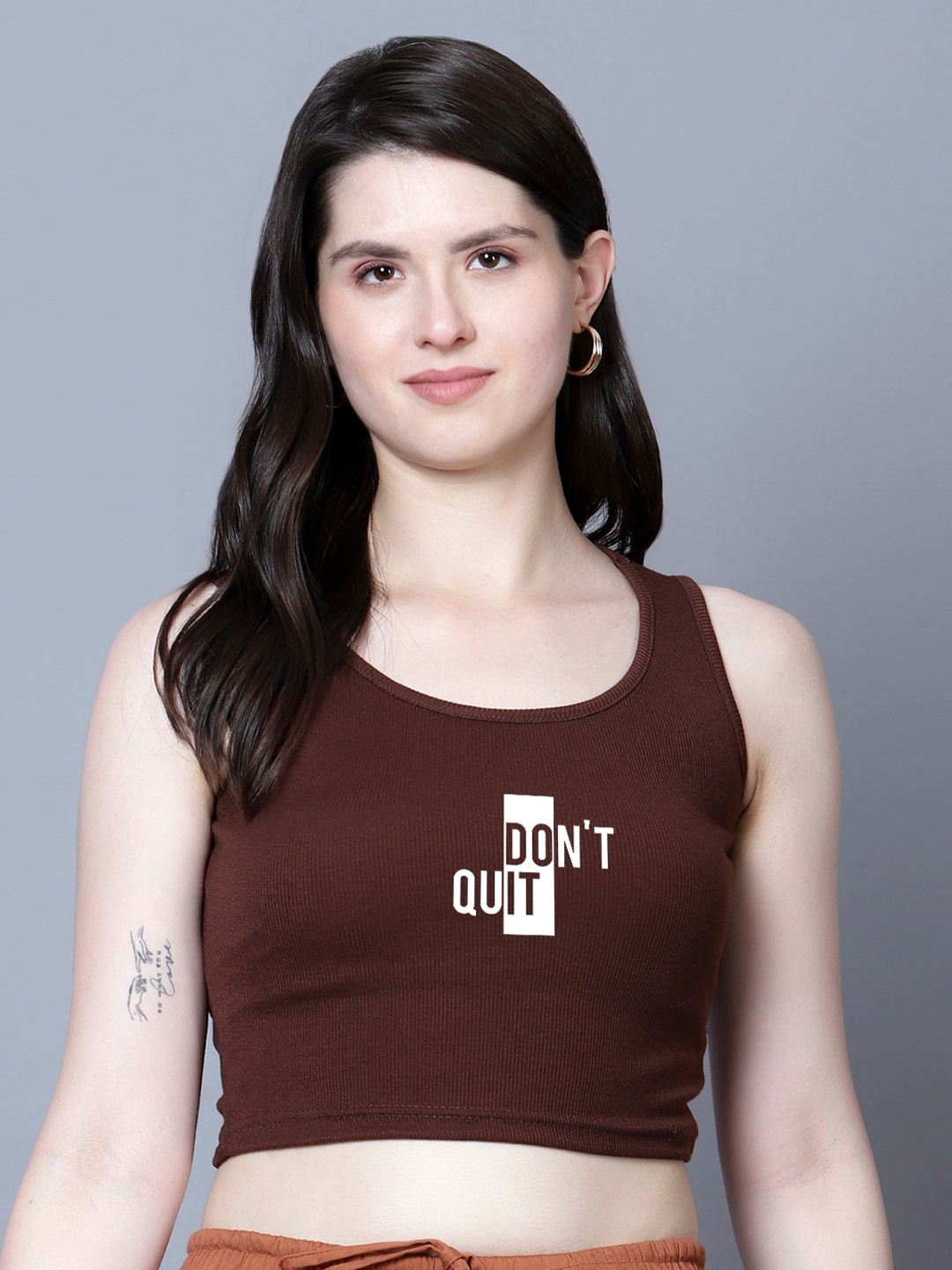 

Fashion And Youth Print Crop Top, Coffee brown