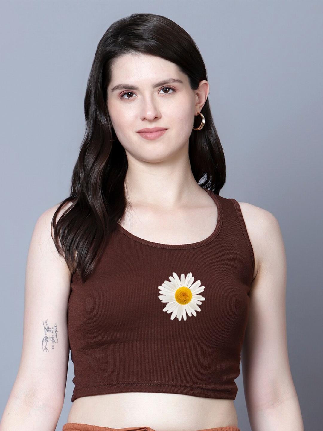 

Fashion And Youth Crop Top, Coffee brown