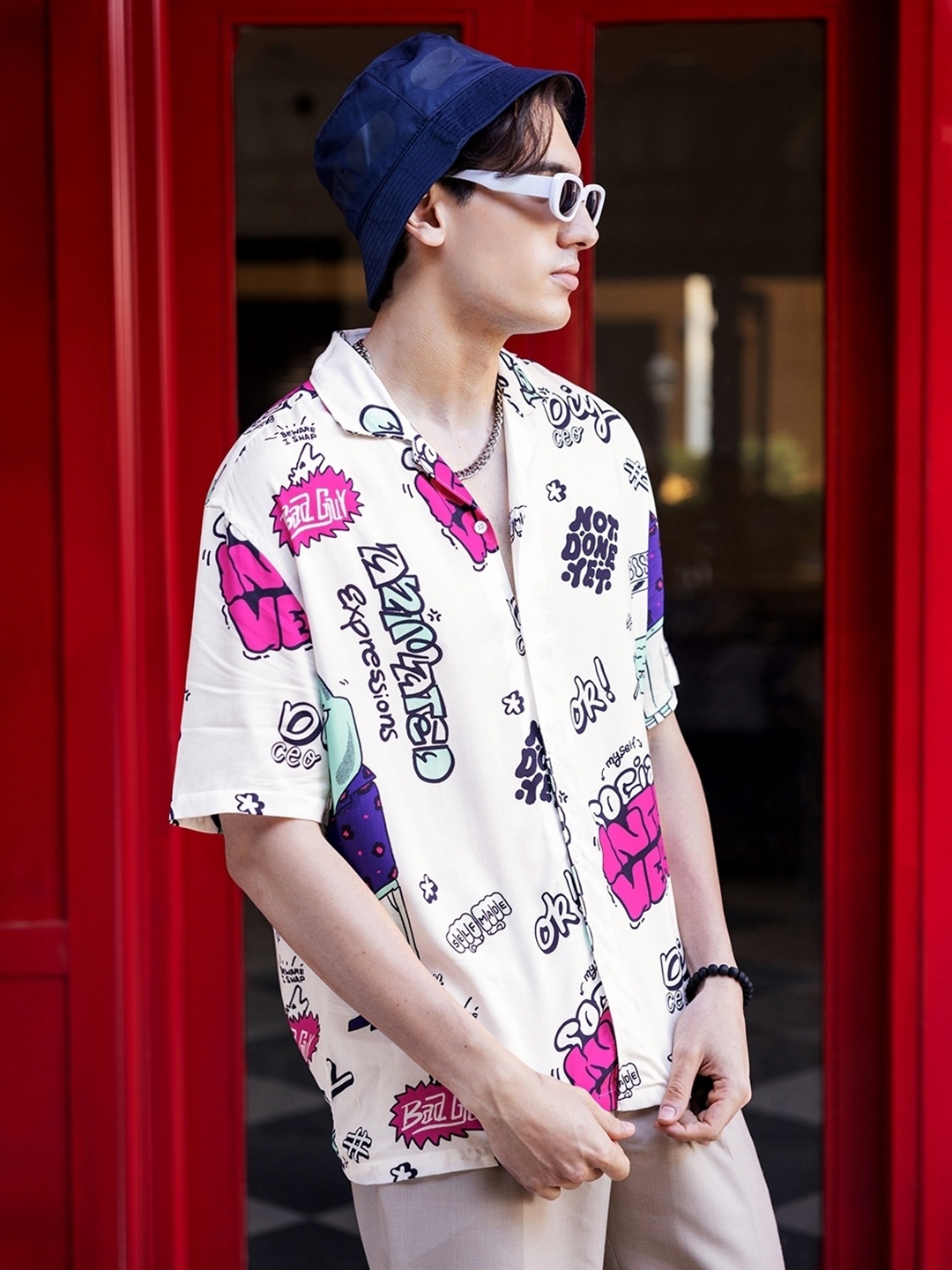 

Bewakoof Men Opaque Printed Oversized Shirt, White