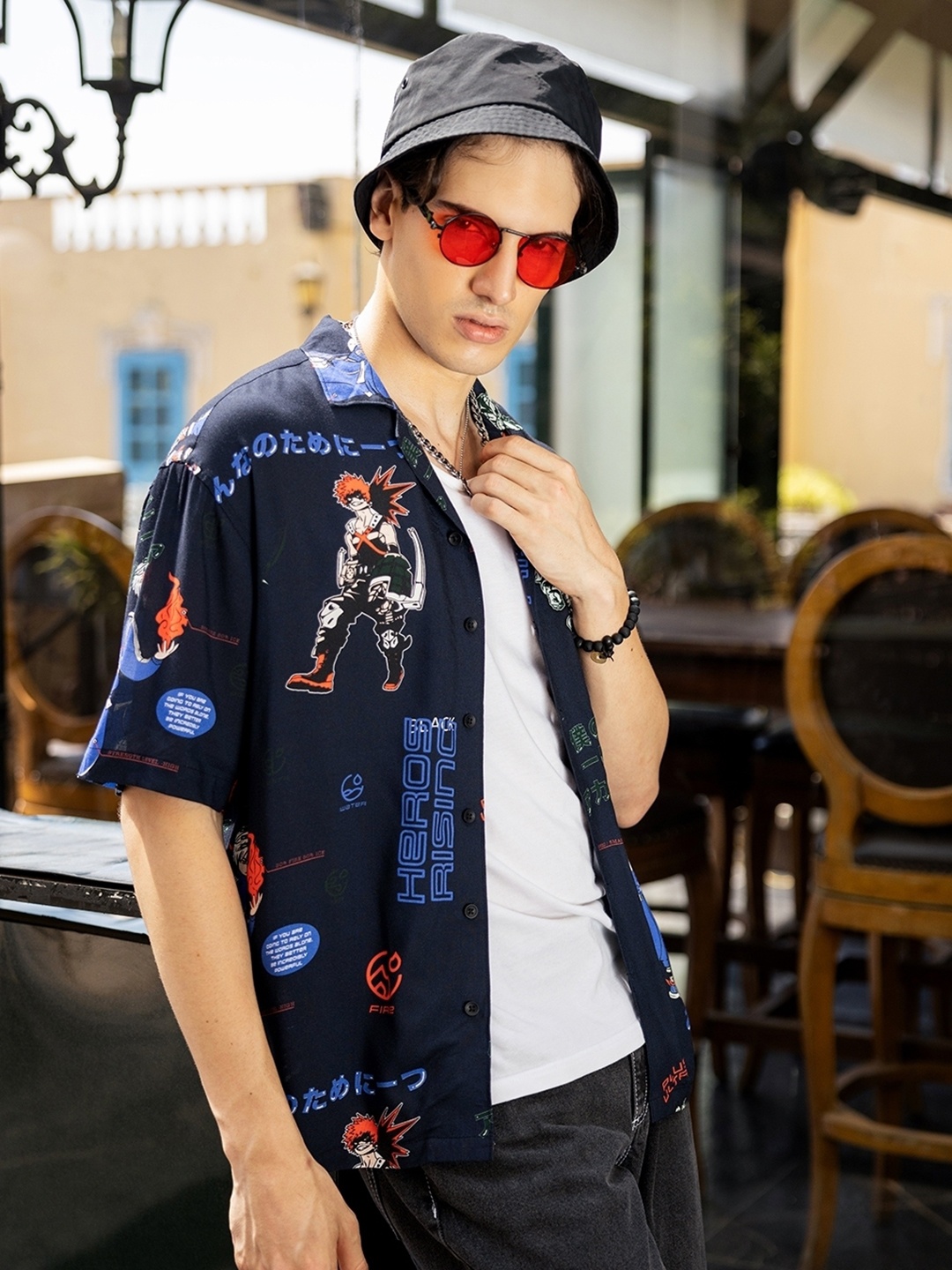 

Bewakoof Men Floral Opaque Printed Casual Shirt, Blue