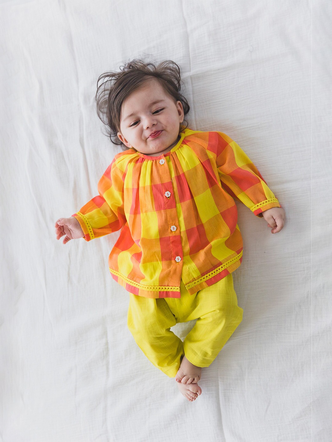 

Tiber Taber Infants Checked Pure Cotton Top with Trousers, Yellow