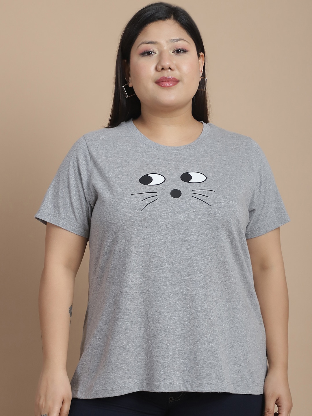 

Rute Women Typography Printed Drop-Shoulder Sleeves Applique T-shirt, Grey