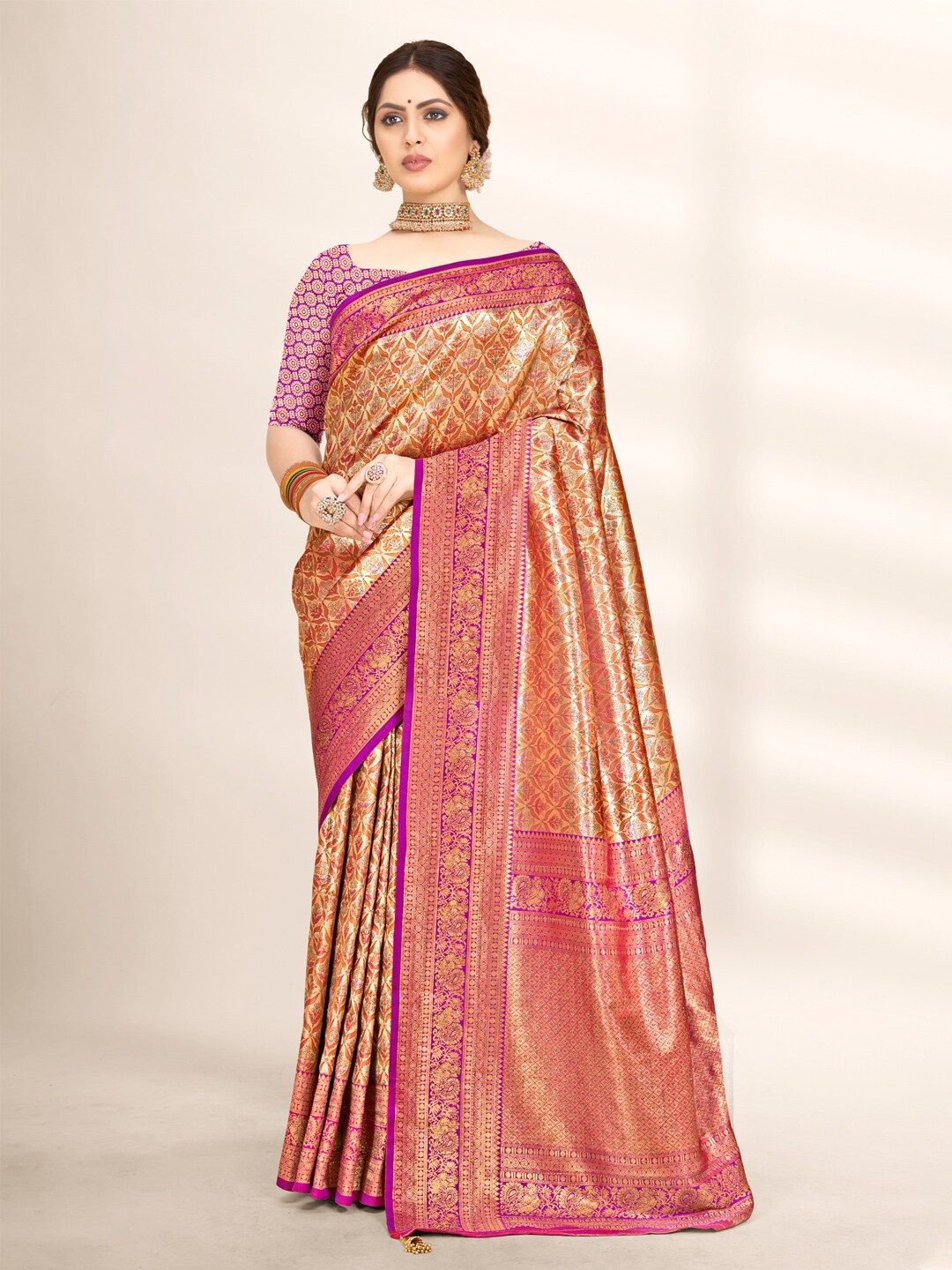

SANGAM PRINTS Woven Design Zari Saree, Purple
