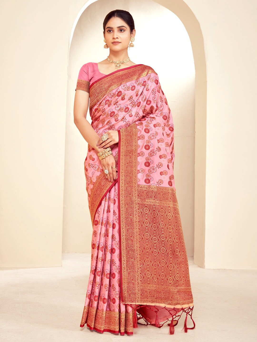

SANGAM PRINTS Ethnic Motifs Woven Design Zari Saree, Pink