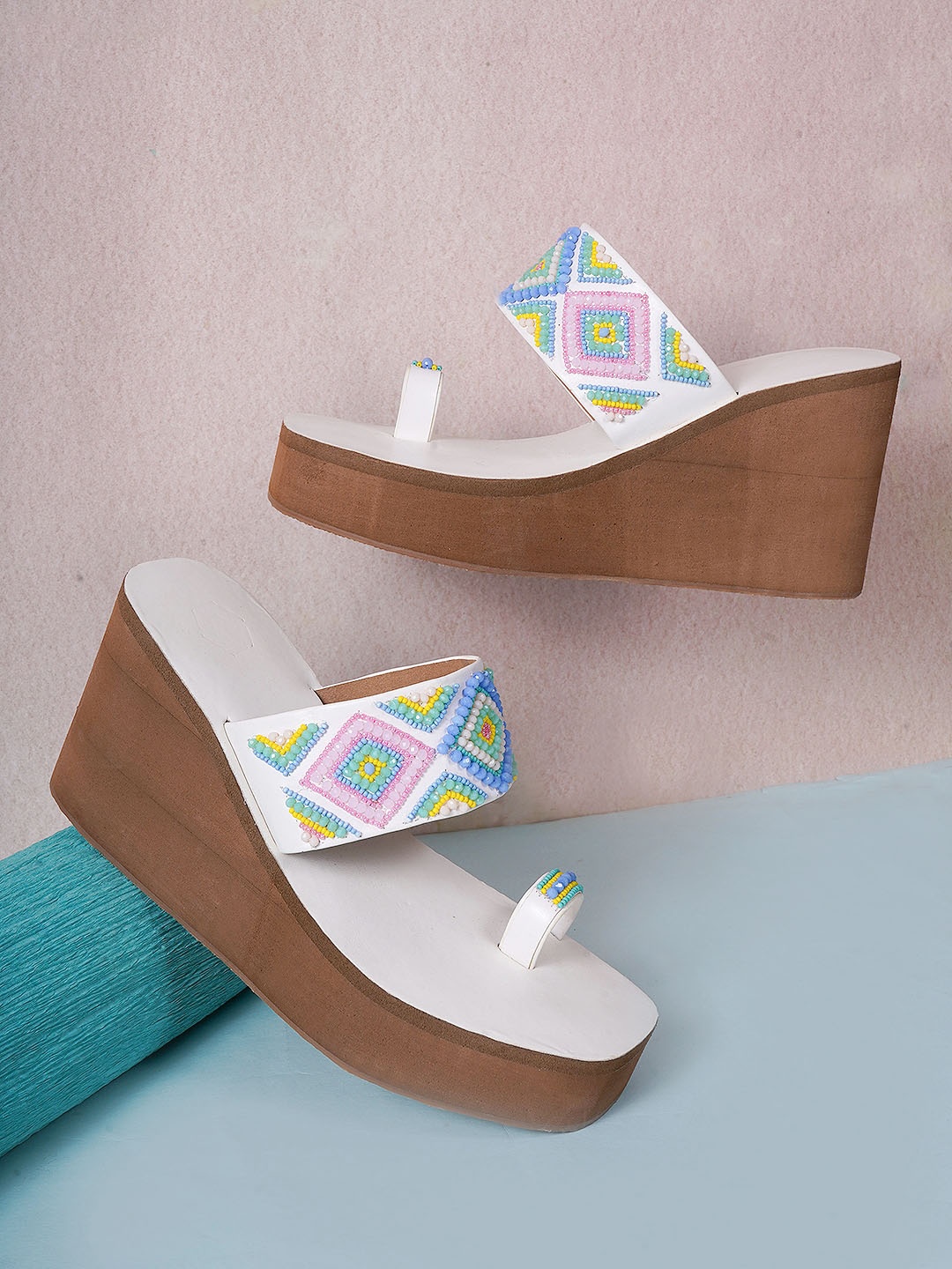

Anouk Women One Toe Wedge Heels, White