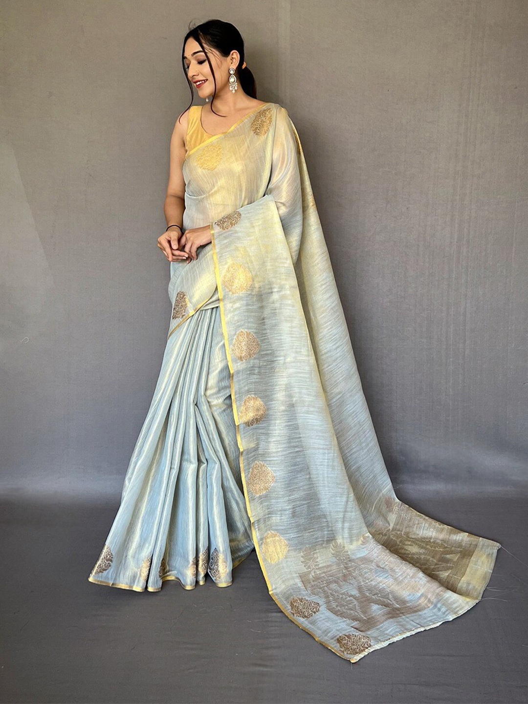 

SGF11 Woven Design Zari Tissue Kanjeevaram Saree, White