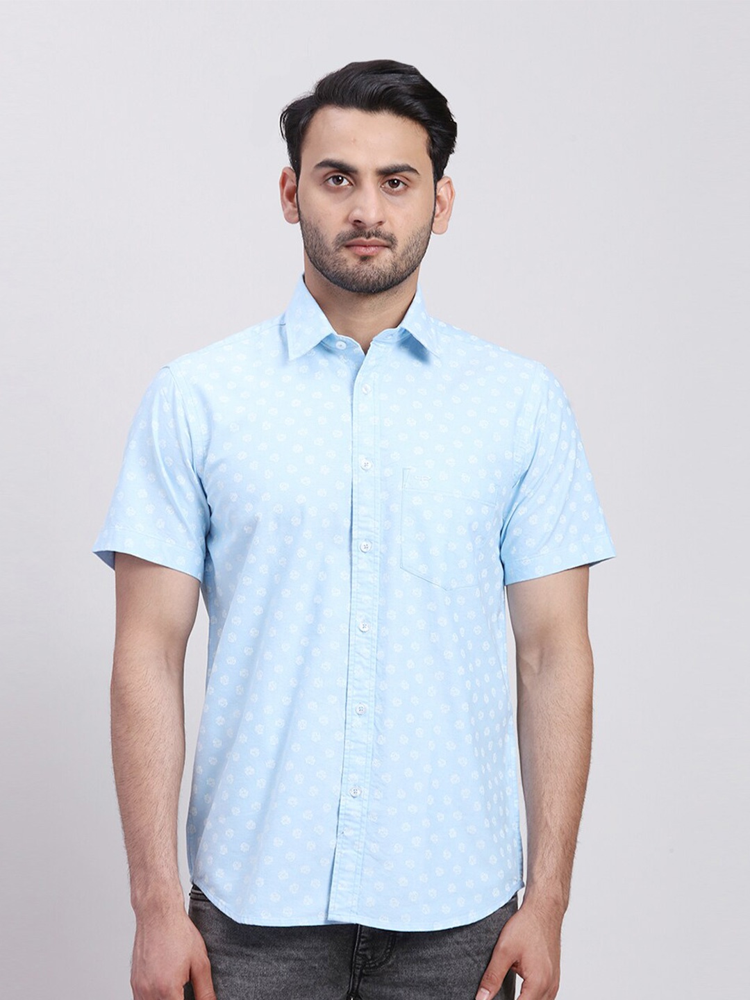 

ColorPlus Men Floral Opaque Printed Casual Shirt, Blue
