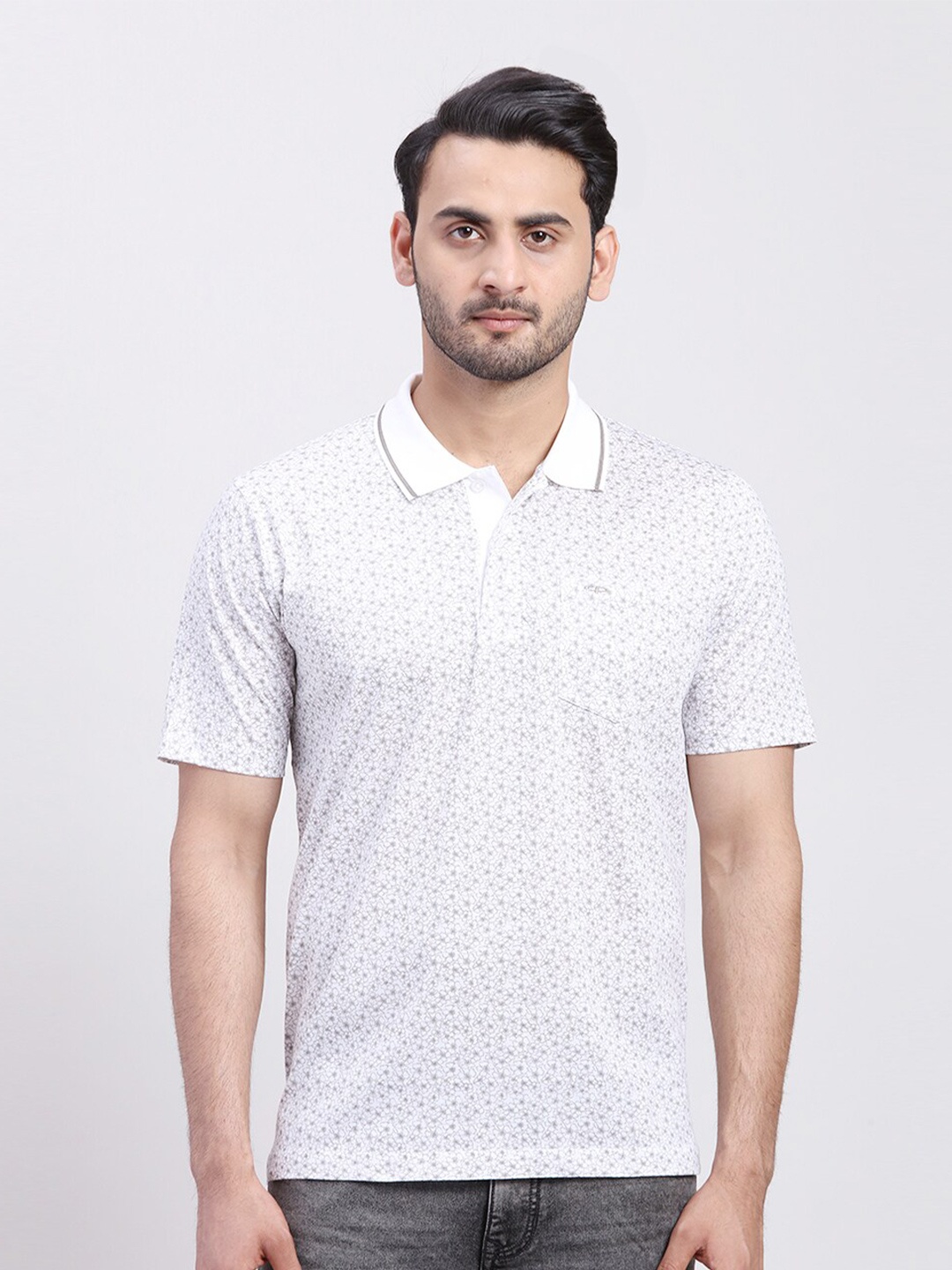 

ColorPlus Men Polo Collar Pockets T-shirt, White