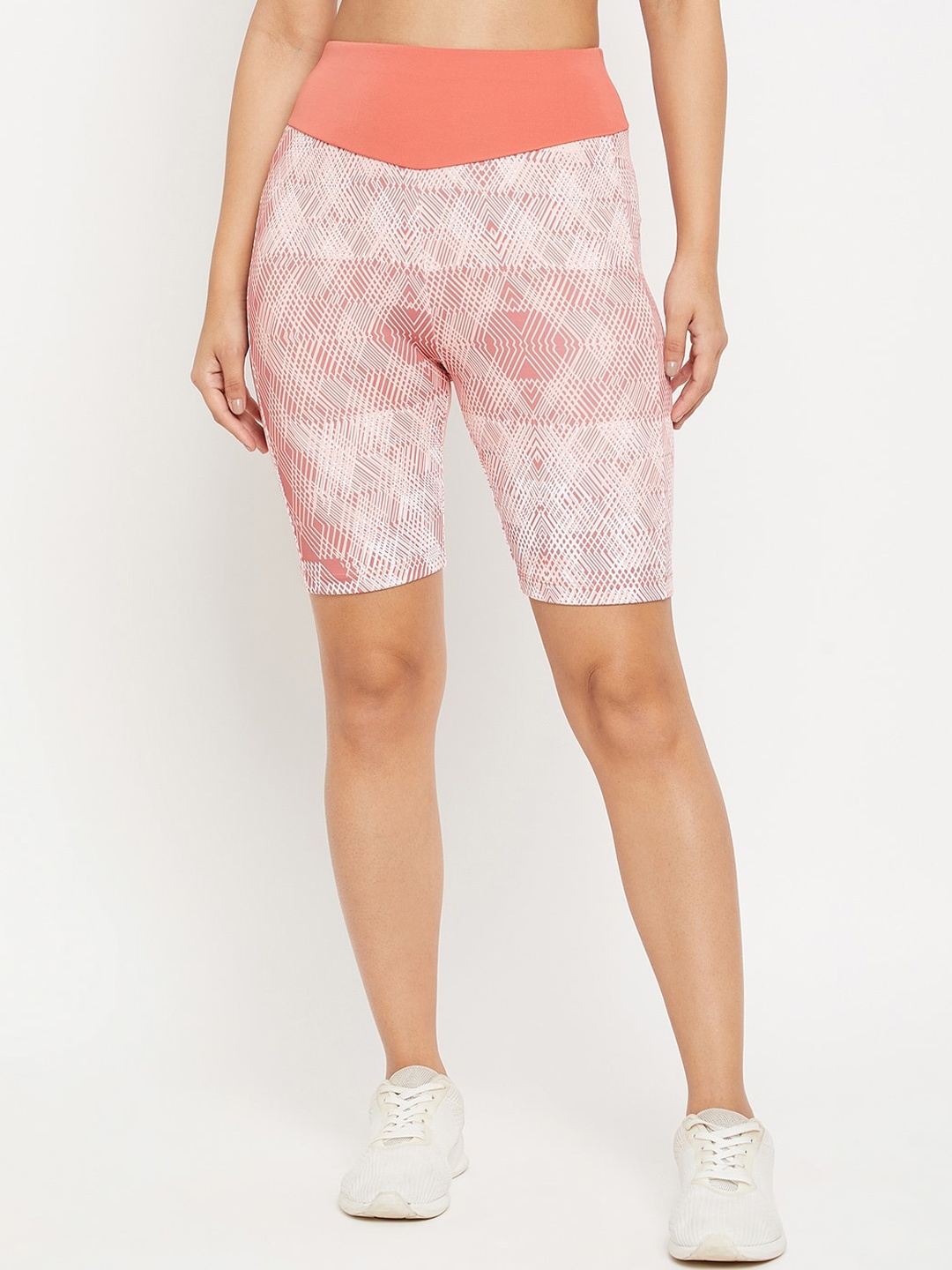 

PERFKT-U Women Printed Polyester PU Coated Training or Gym Shorts, Peach