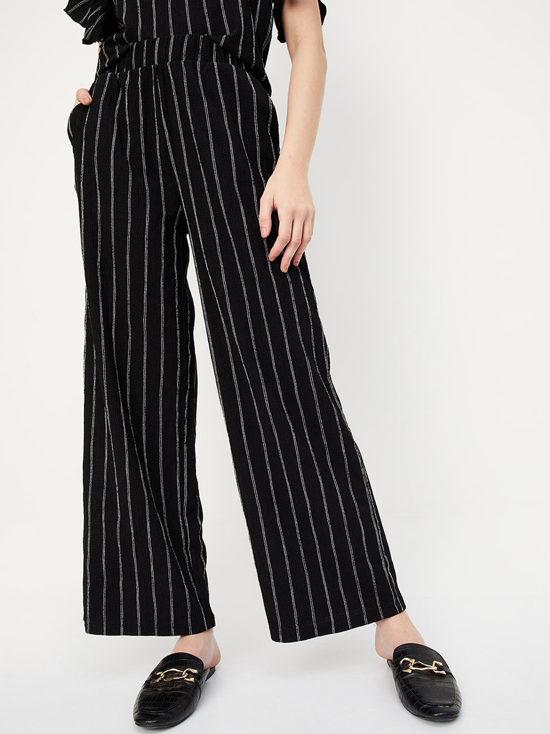 

max Women Striped Pleated Parallel Trousers, Black
