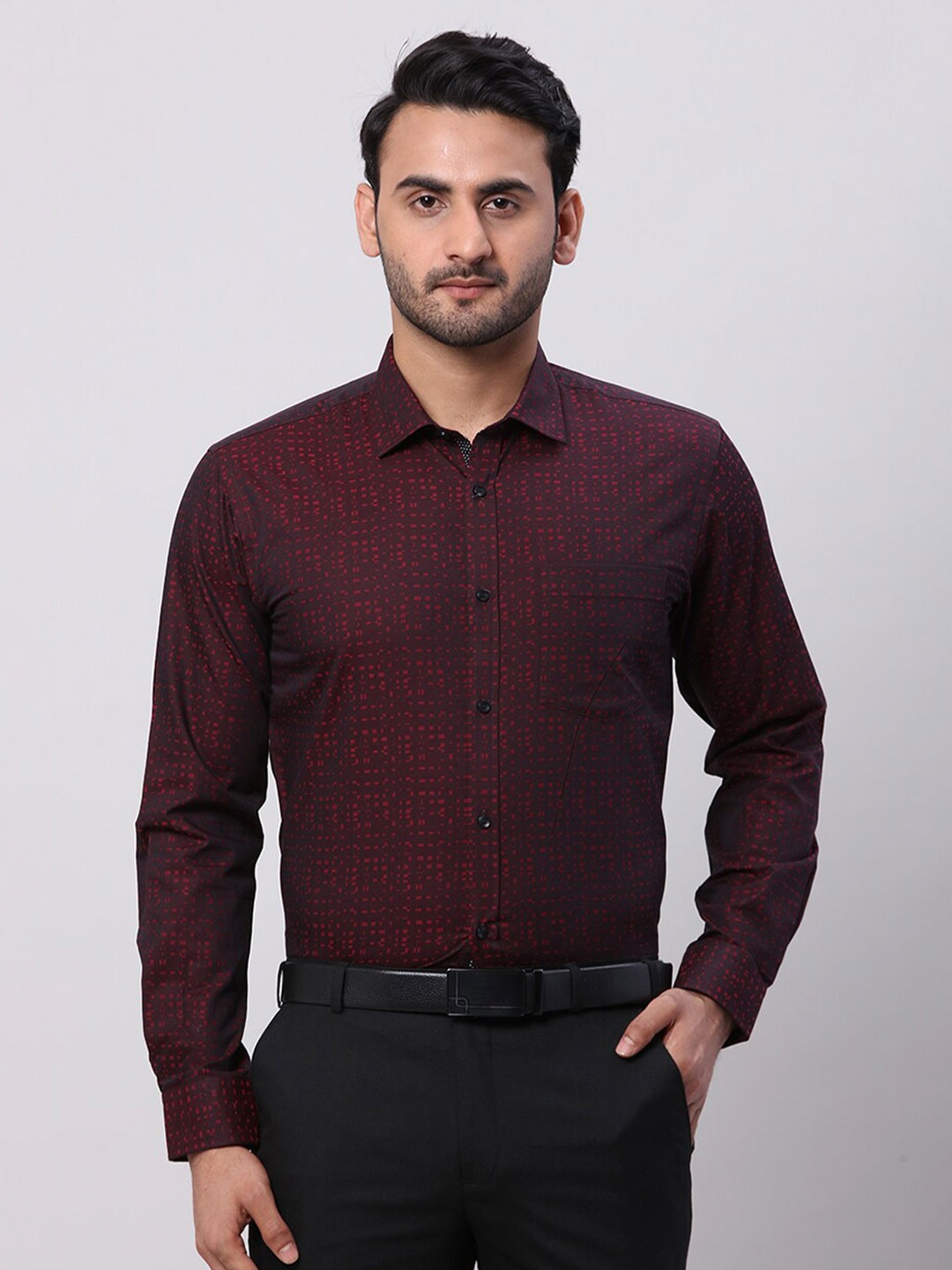 

Park Avenue Men Slim Fit Opaque Checked Formal Shirt, Maroon