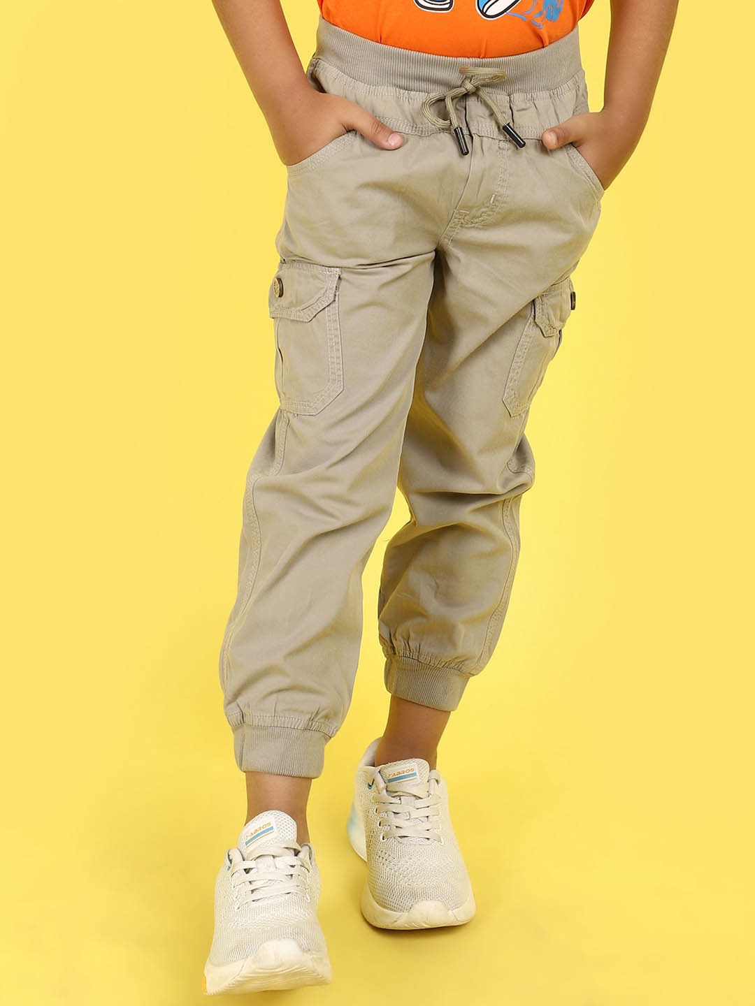 

V-Mart Boys Mid-Rise Cotton Cargos Trousers, Beige