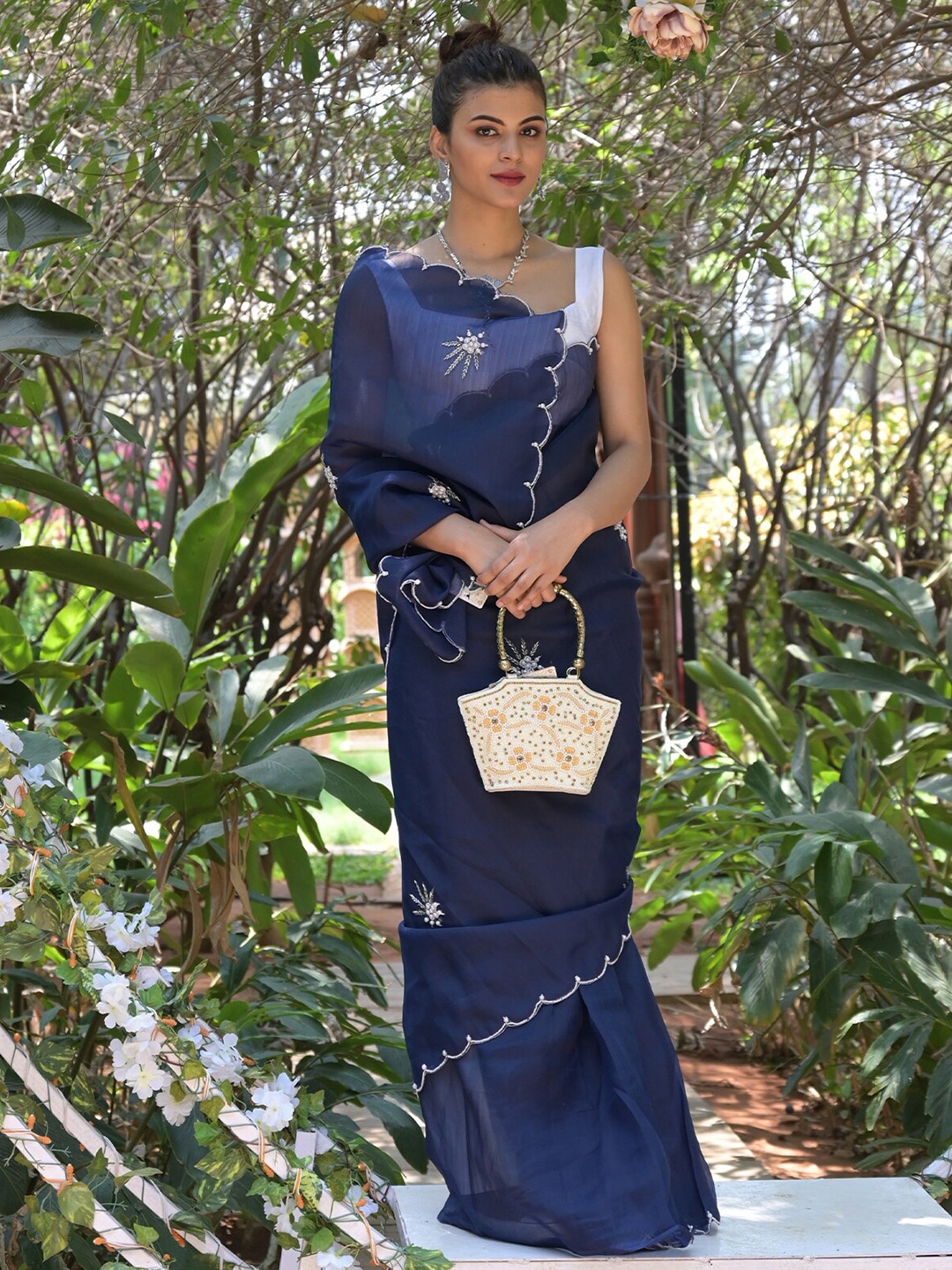 

ODETTE Ethnic Motifs Embroidered Organza Khadi Saree, Navy blue