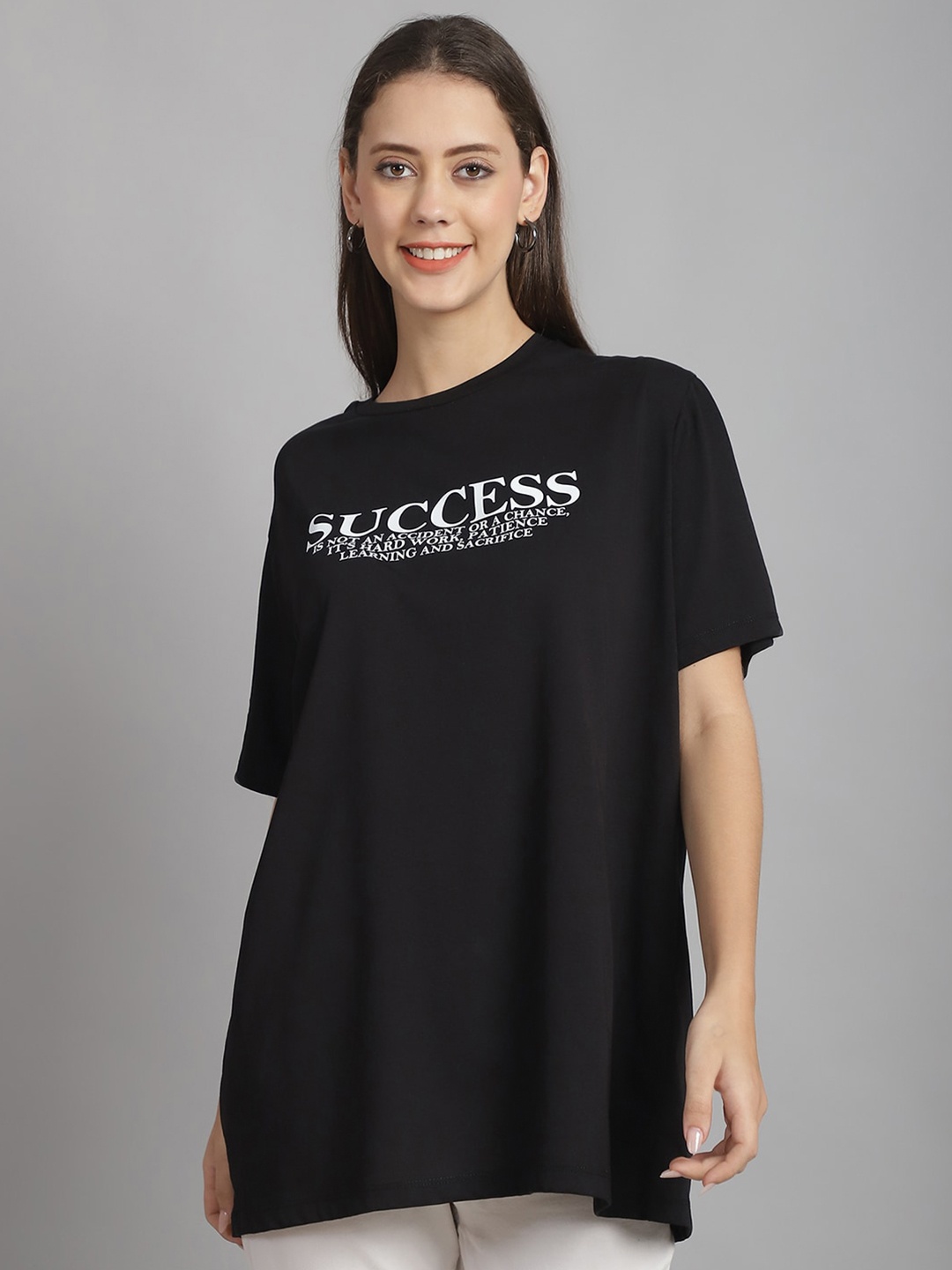 

Rute Women Typography T-shirt, Black