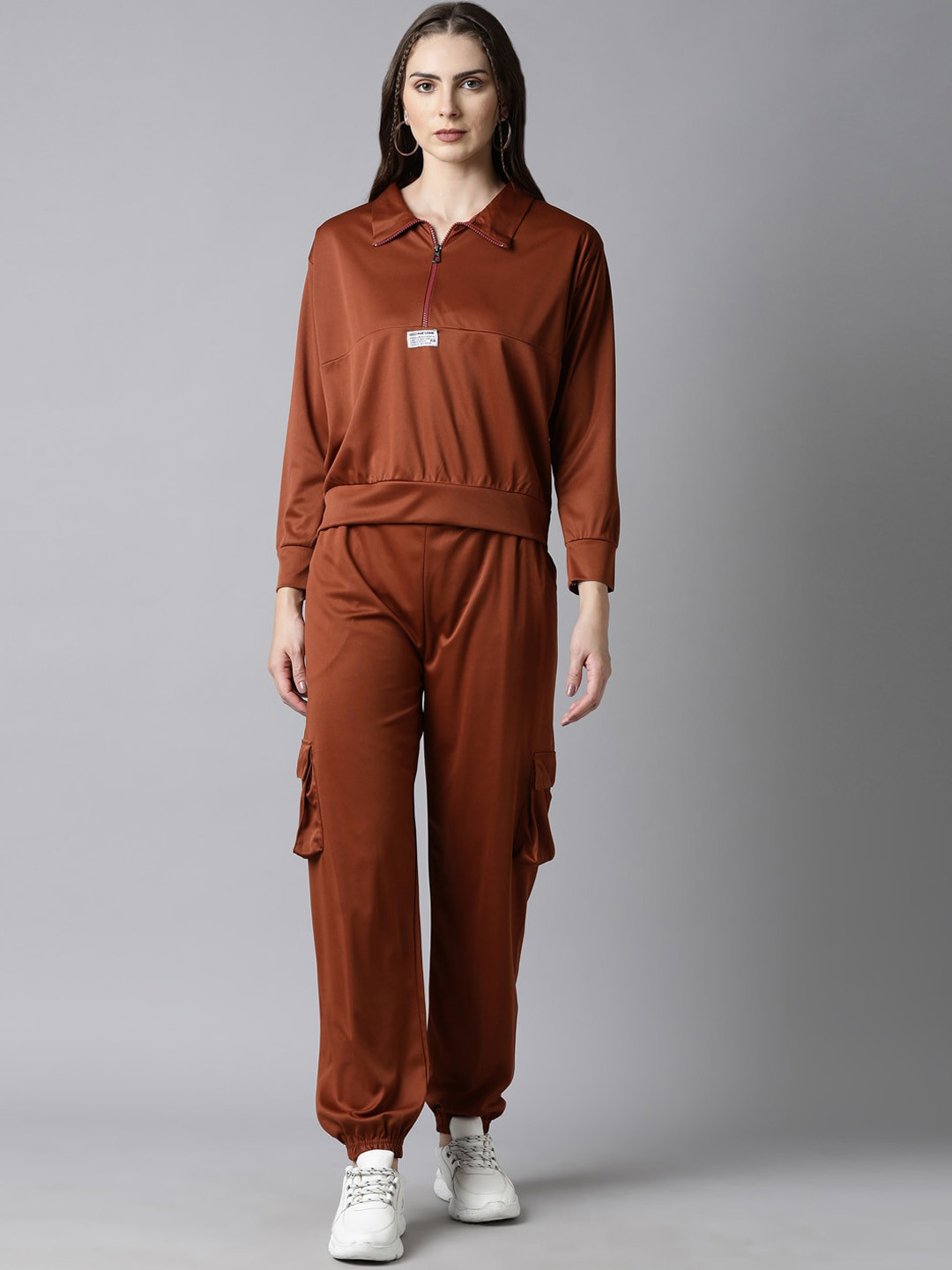 

Bailey sells Long Sleeves Sweatshirt & Jogger, Brown