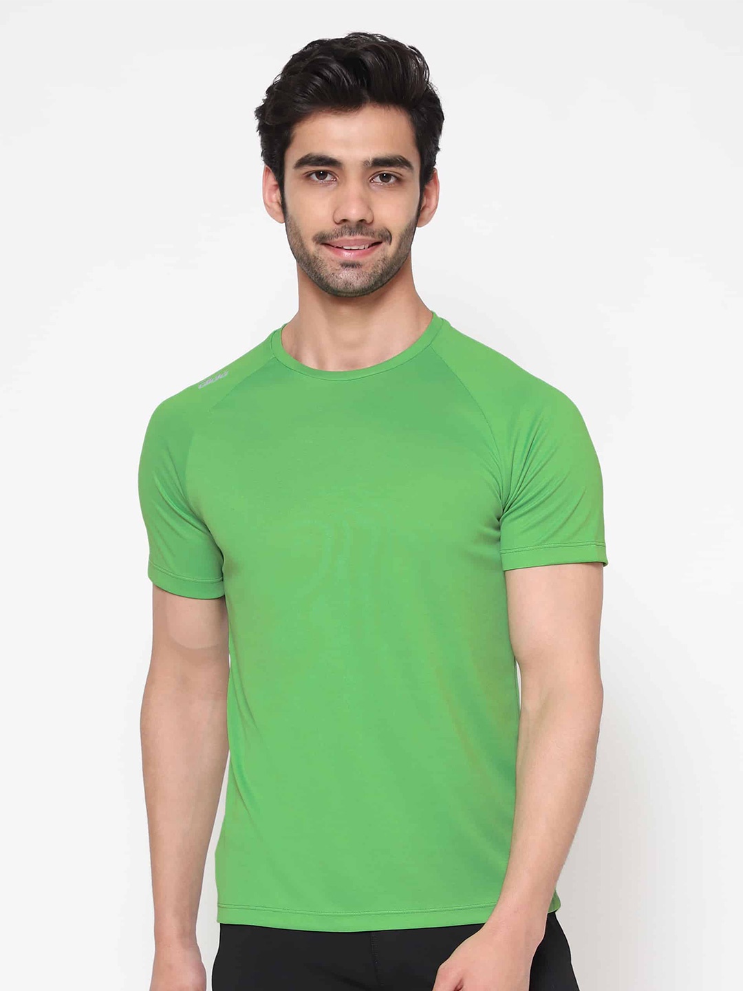 

DIDA Men V-Neck Dri-FIT Pockets T-shirt, Green