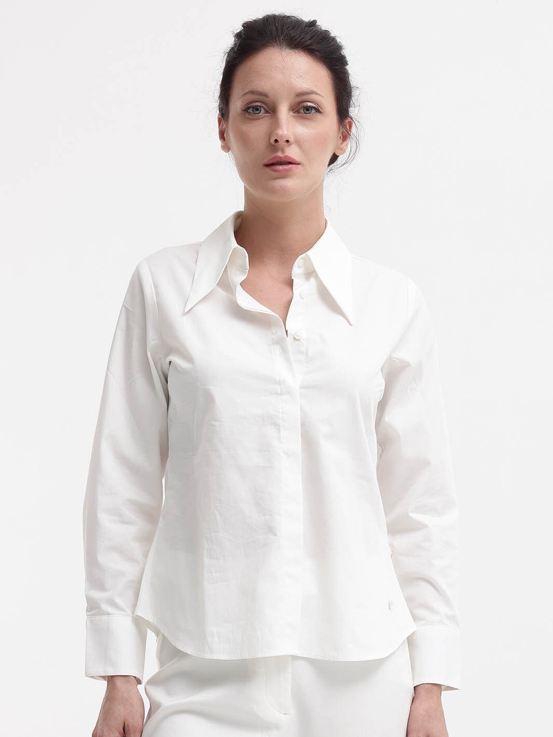 

RAREISM Women Comfort Formal Shirt, White
