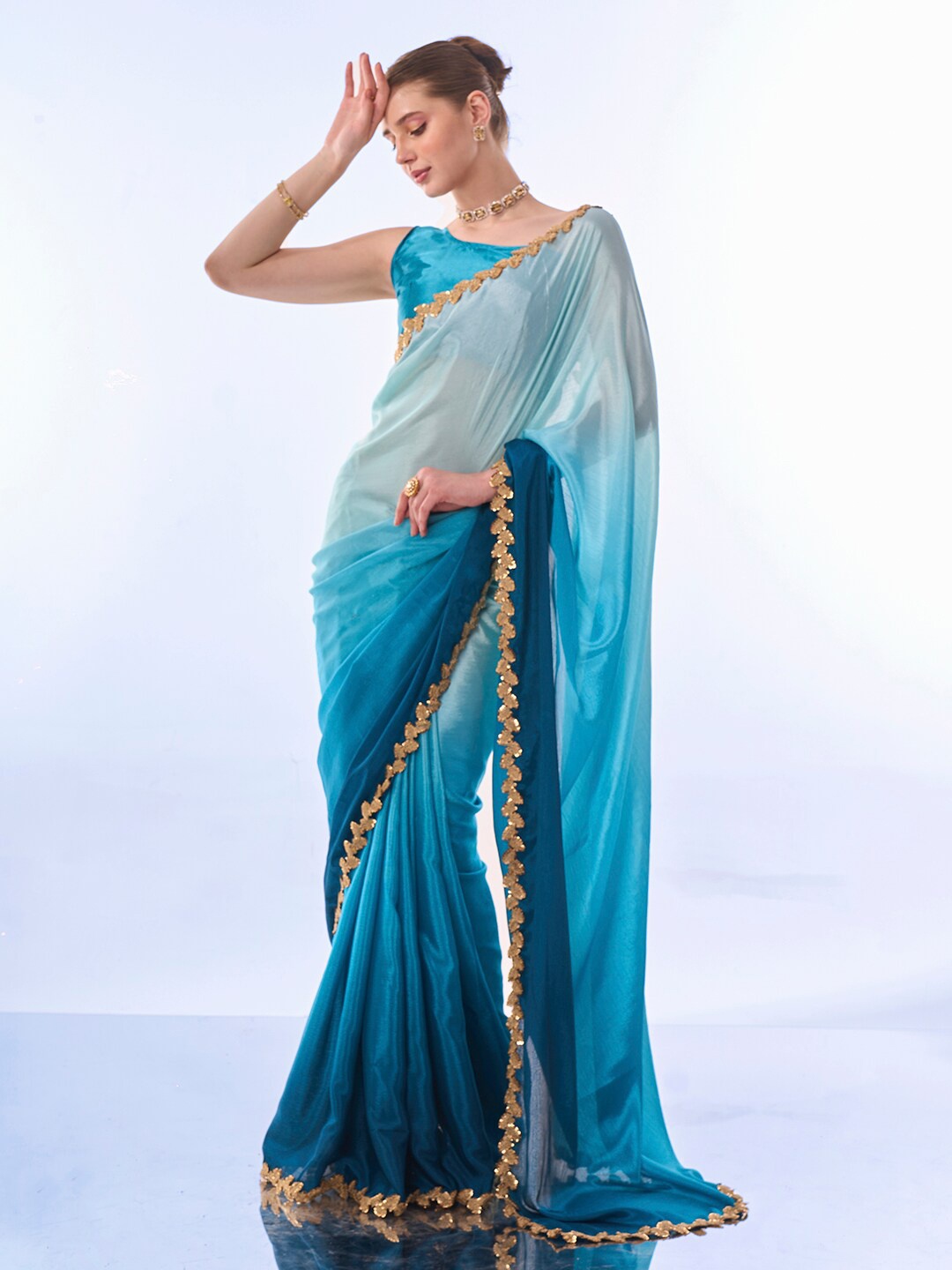 

Ishin Ombre Dyed Sequinned Saree, Blue