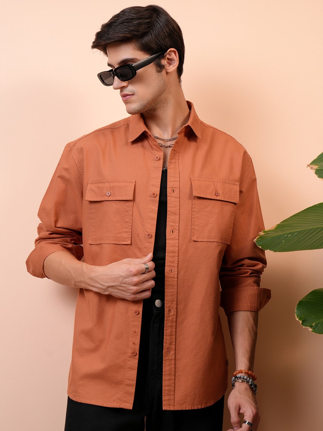 

Locomotive Men Solid Utility Pocket Relaxed Shirt, Rust