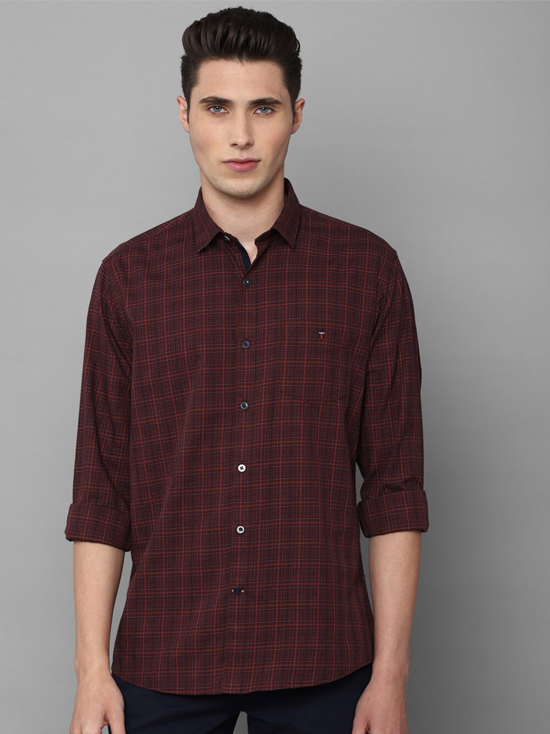 

Louis Philippe Sport Men Slim Fit Tartan Checks Opaque Checked Casual Shirt, Maroon