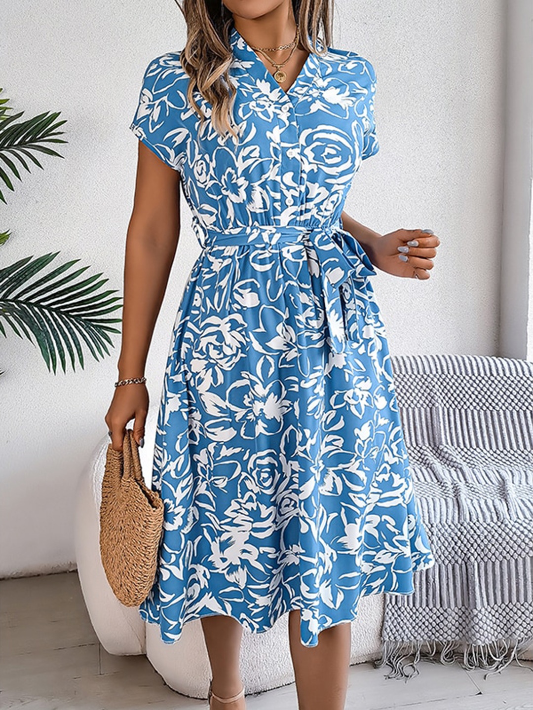 

StyleCast x Revolte Women V-Neck Cap Sleeves Floral Print Tie-Ups Fit and Flare Midi Dress, Blue