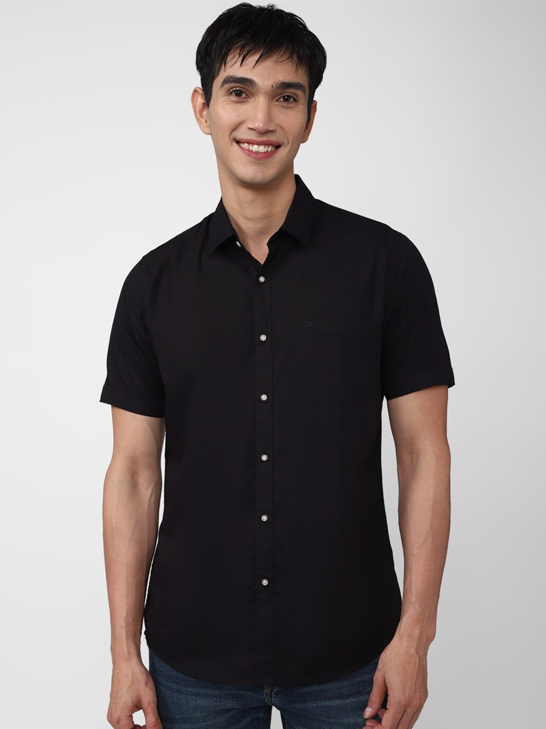 

Peter England Casuals Men Slim Fit Opaque Casual Shirt, Black