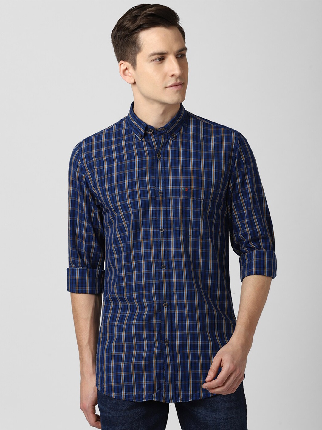 

Peter England Casuals Men Slim Fit Opaque Checked Casual Shirt, Navy blue