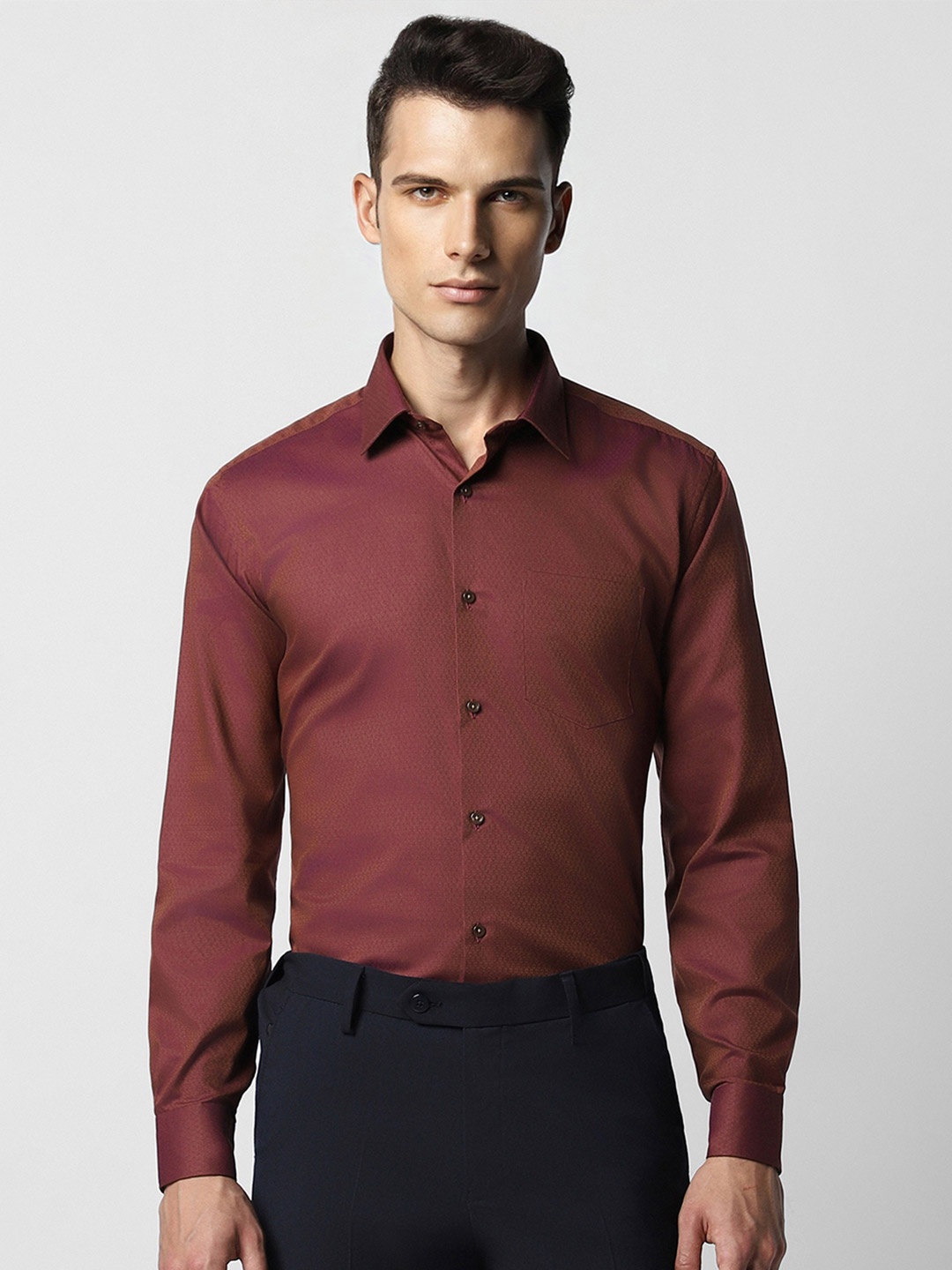 

Van Heusen Men Opaque Party Shirt, Maroon