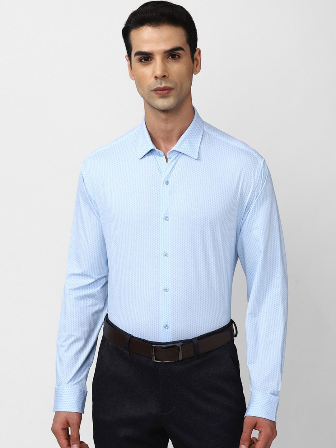 

Van Heusen Men Slim Fit Opaque Formal Shirt, Blue