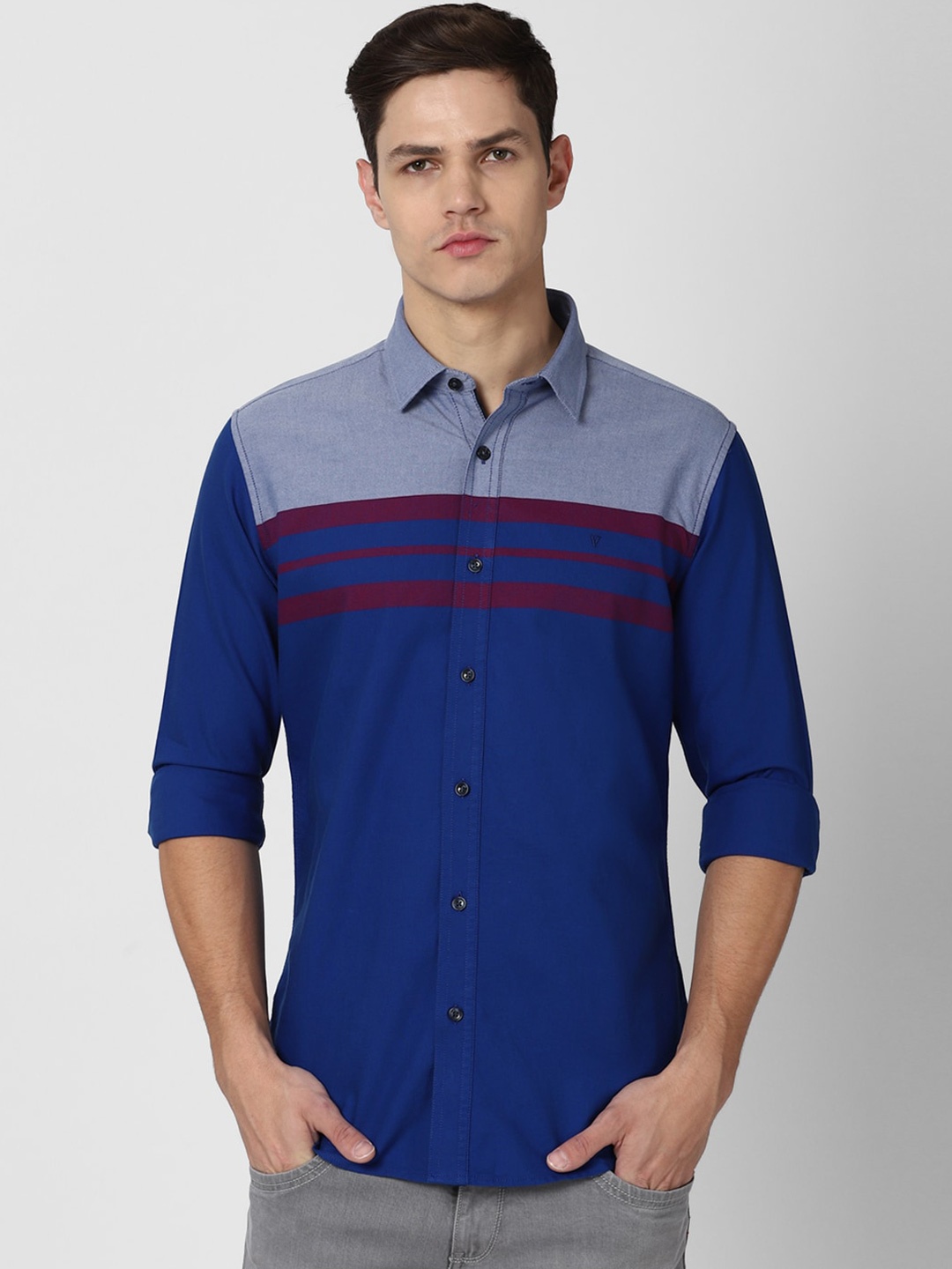 

Van Heusen Sport Men Slim Fit Opaque Striped Casual Shirt, Blue