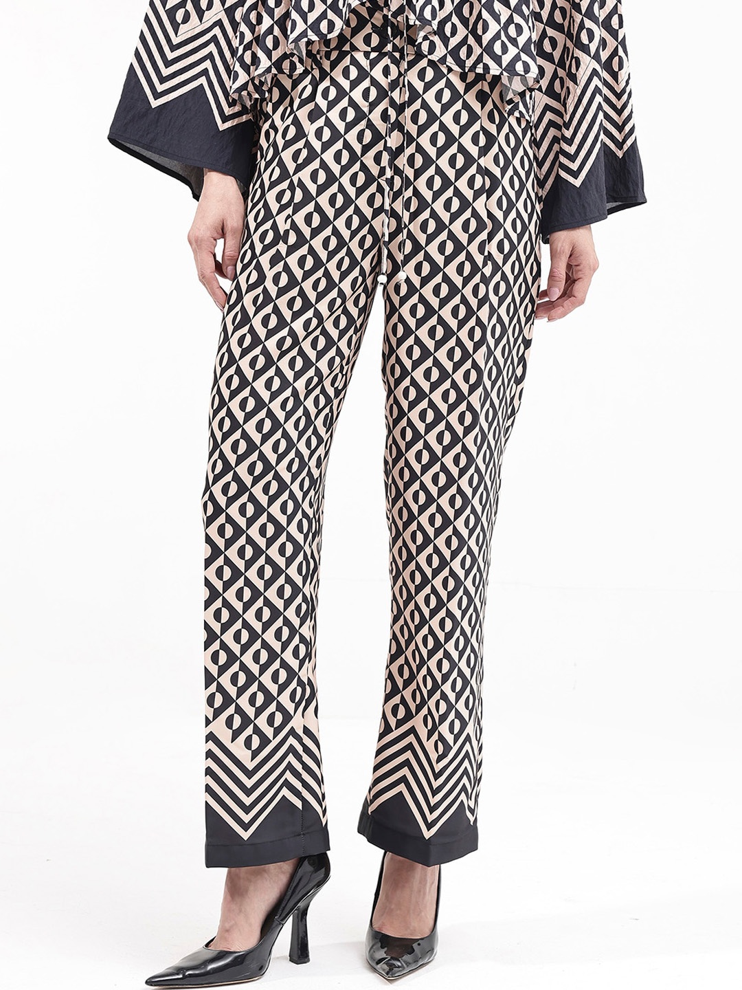 

RAREISM Women Printed Tailored Straight Fit High-Rise Pleated Parallel Trousers, Black