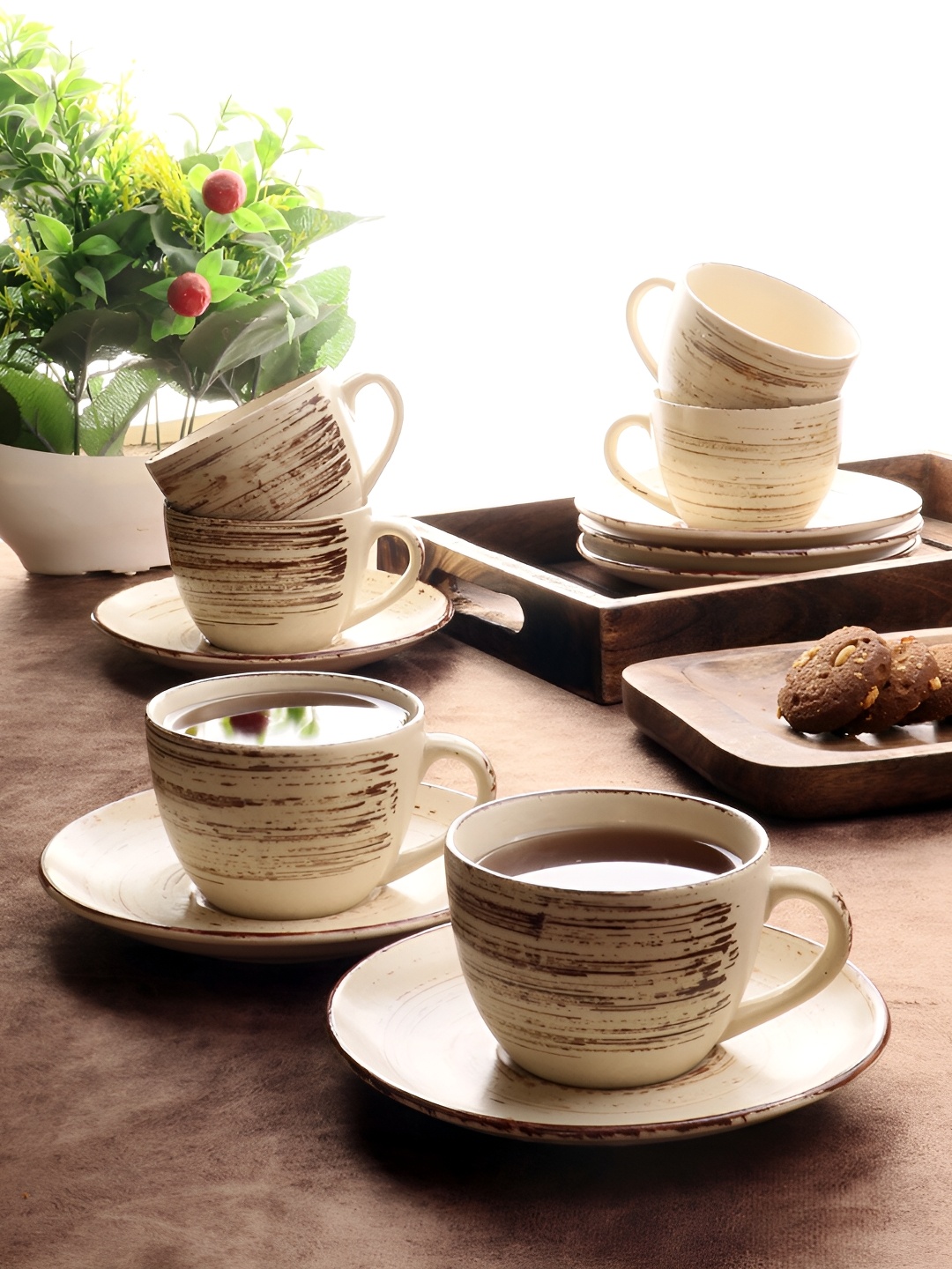 

Aura Cream 12 Pieces Ceramic Glossy Cup Saucer Set