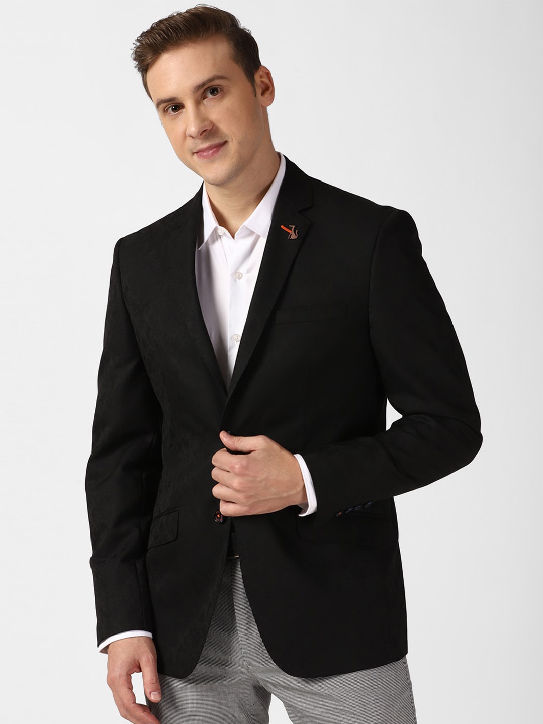 

SIMON CARTER LONDON Single-Breasted Notched Lapel Collar Slim Fit Blazer, Black