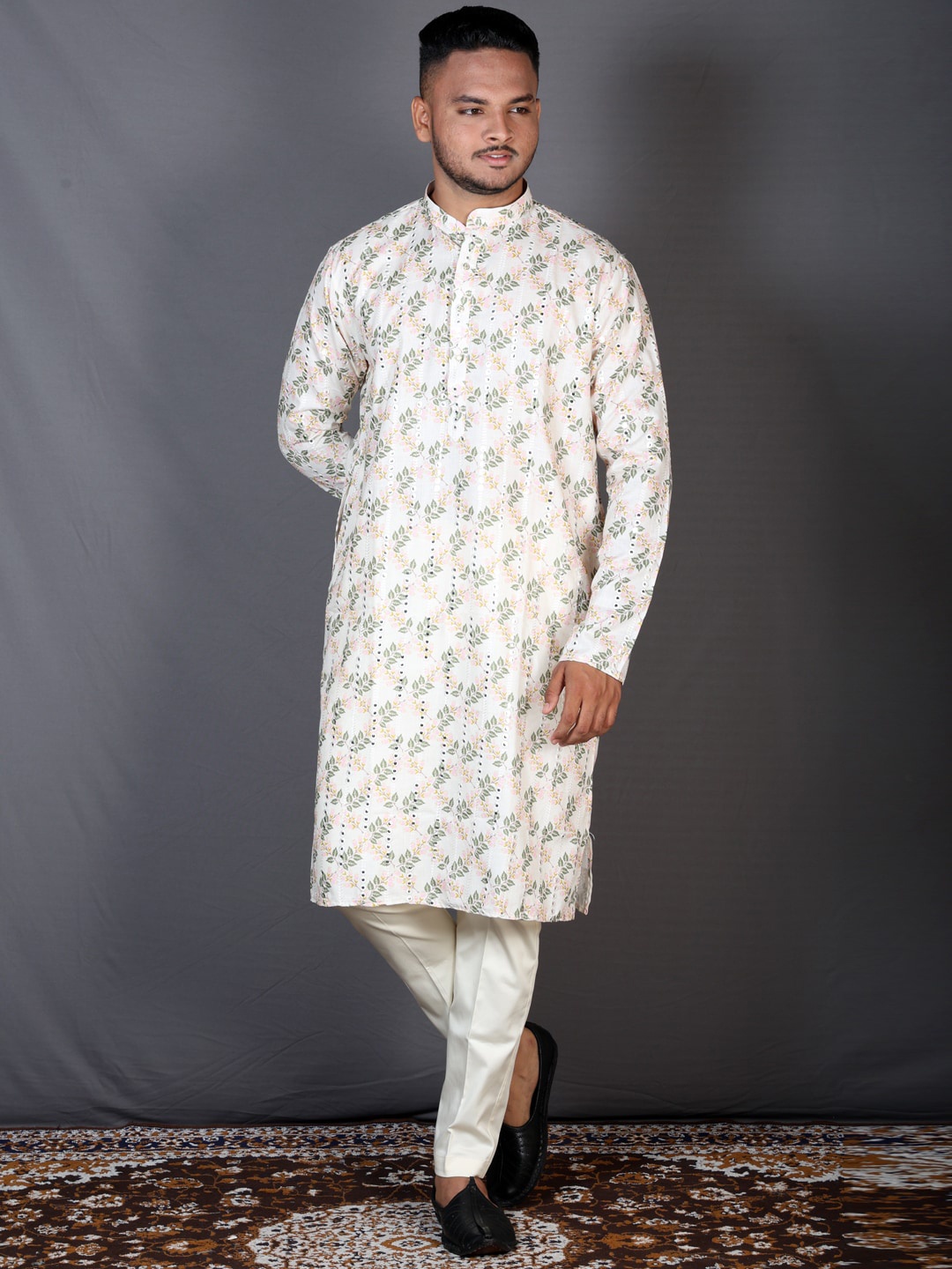 

KAFNII Men Floral Printed Thread Work Kurta, Multi