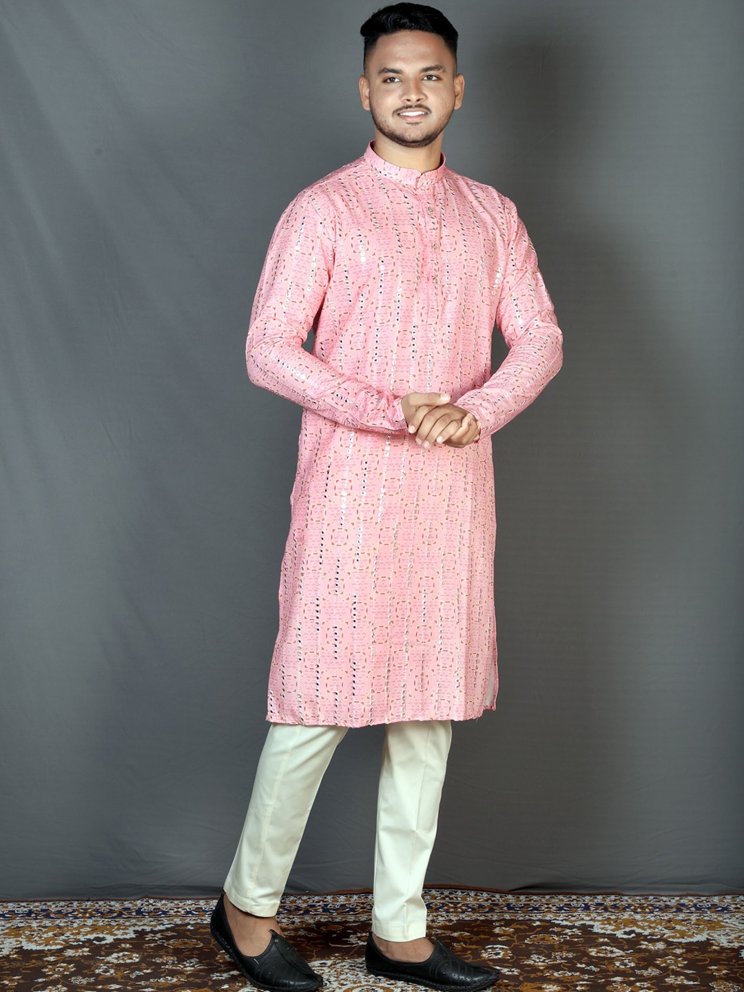 

KAFNII Men Ethnic Motifs Thread Work Kurta, Multi