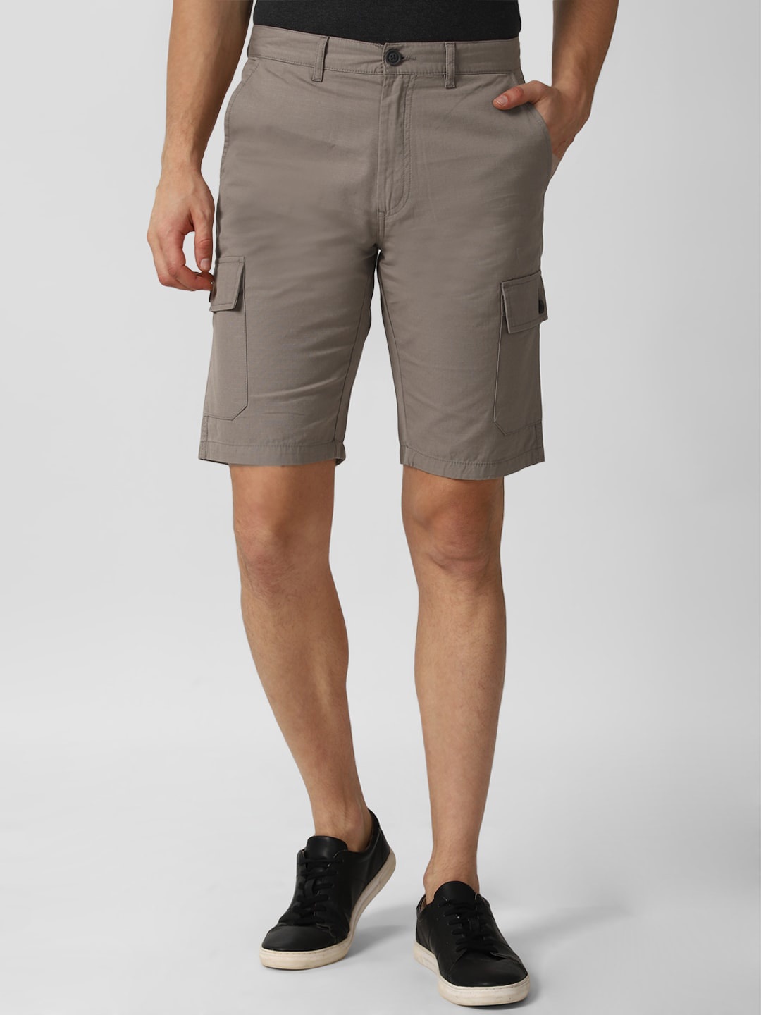 

Peter England Casuals Men Cargo Shorts, Beige