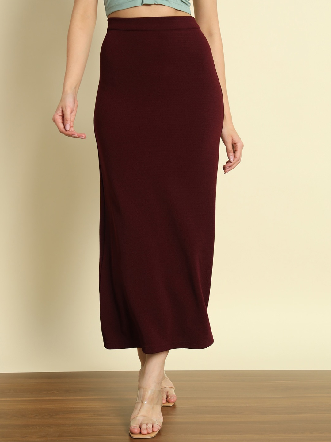 

Trend Arrest Burgundy Pencil Midi Skirt